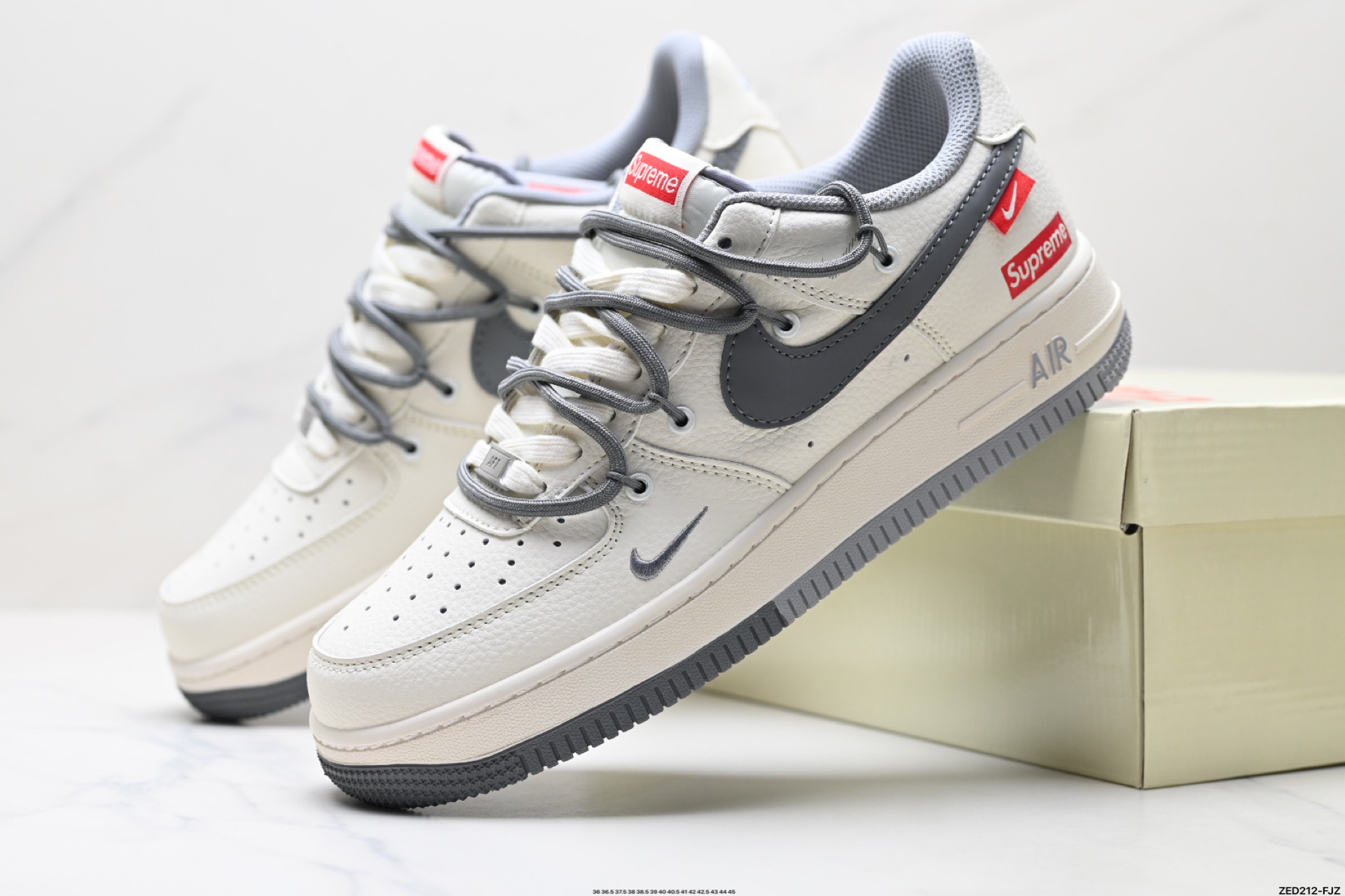 NIKE AIR FORCE 1‘07 LV8 DM6868-071
