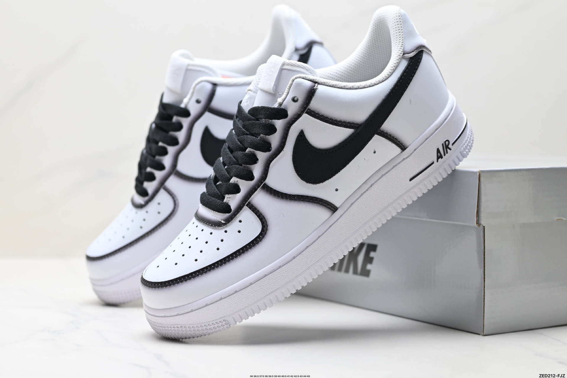 NIKE AIR FORCE 1‘07 LV8 ZH0316-075