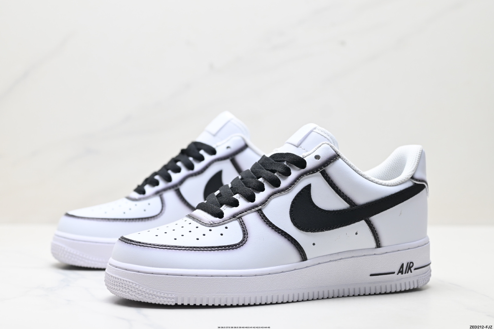 NIKE AIR FORCE 1‘07 LV8 ZH0316-075