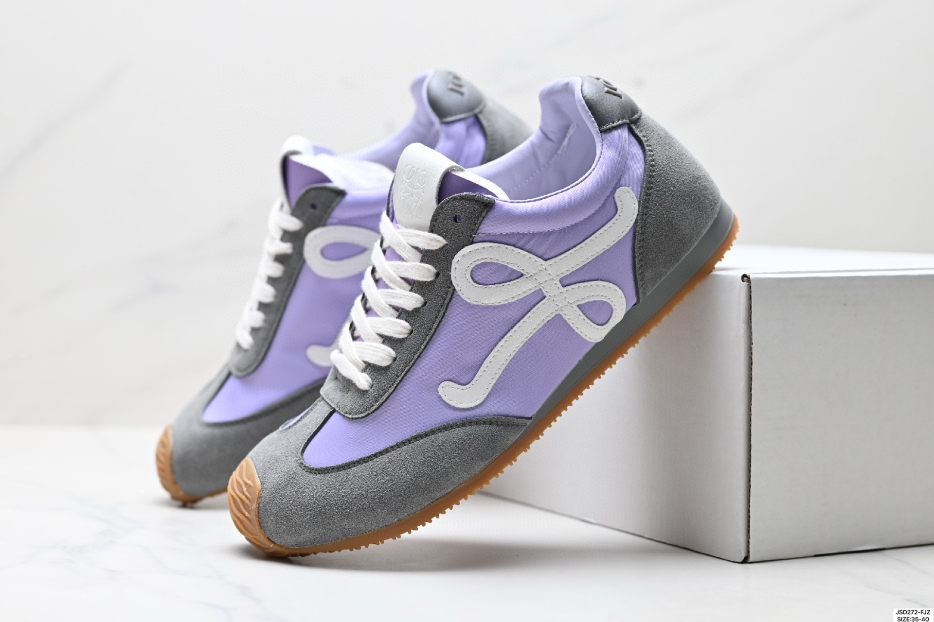 Loewe Ballet Runner 2.0 Sneakers, Retro Style, Lightweight, Comfortable 9 i1746983454395 7954 0 7