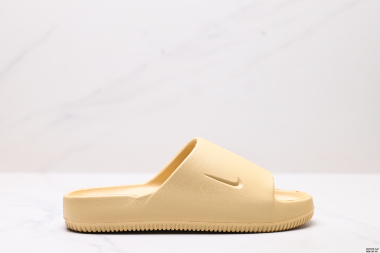 Nike厚底运动休闲沙滩鞋 FD4116-100 - 时尚舒适男女款 1 Nike Unisex FD4116-100 Fashion Thick Bottom Sporty Beach Slide Sandals