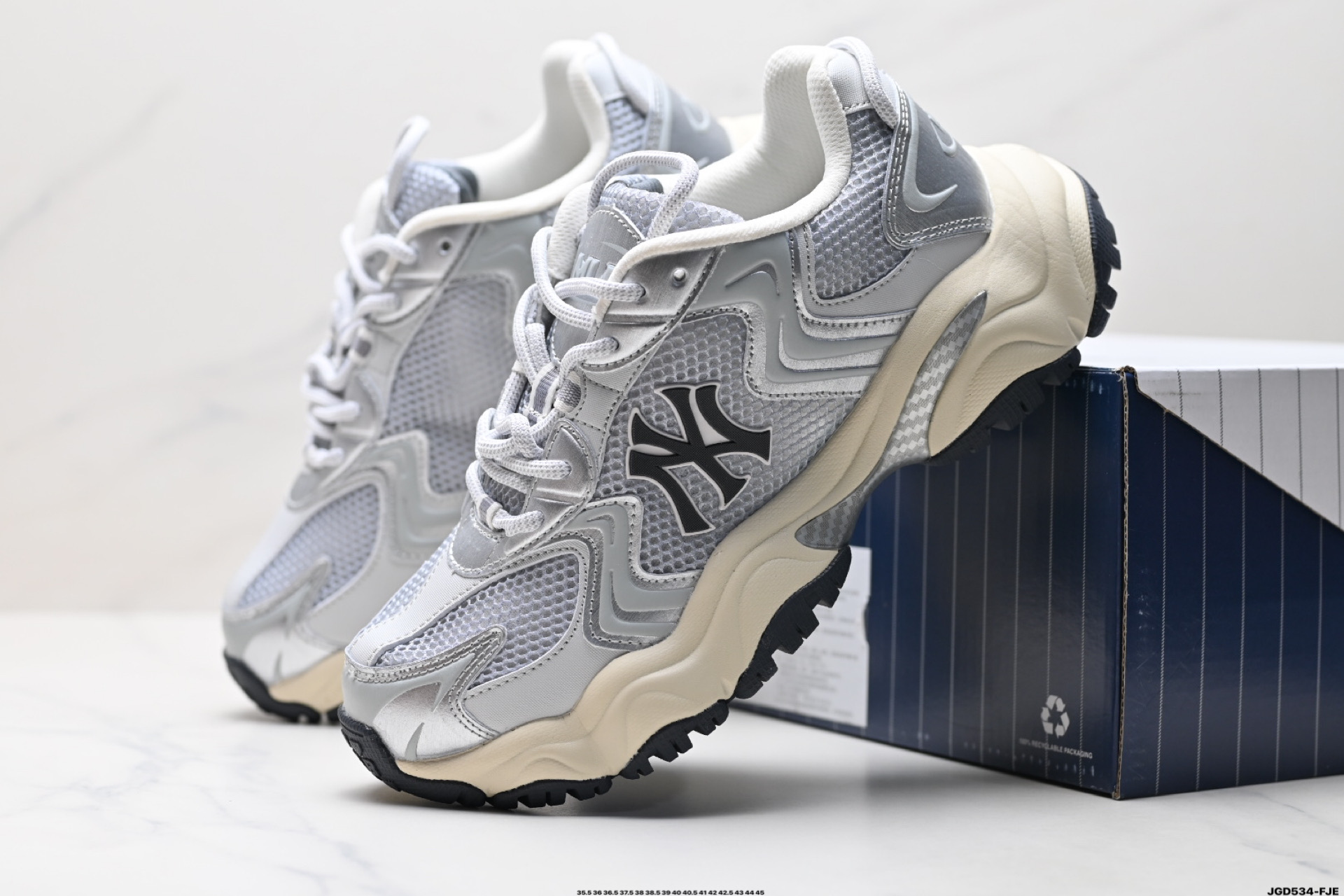 MLB CARGO CHUNKY 纽约洋基队 时尚百搭休闲运动潮流 防滑耐磨 低帮 老爹鞋 3ASHW075N
