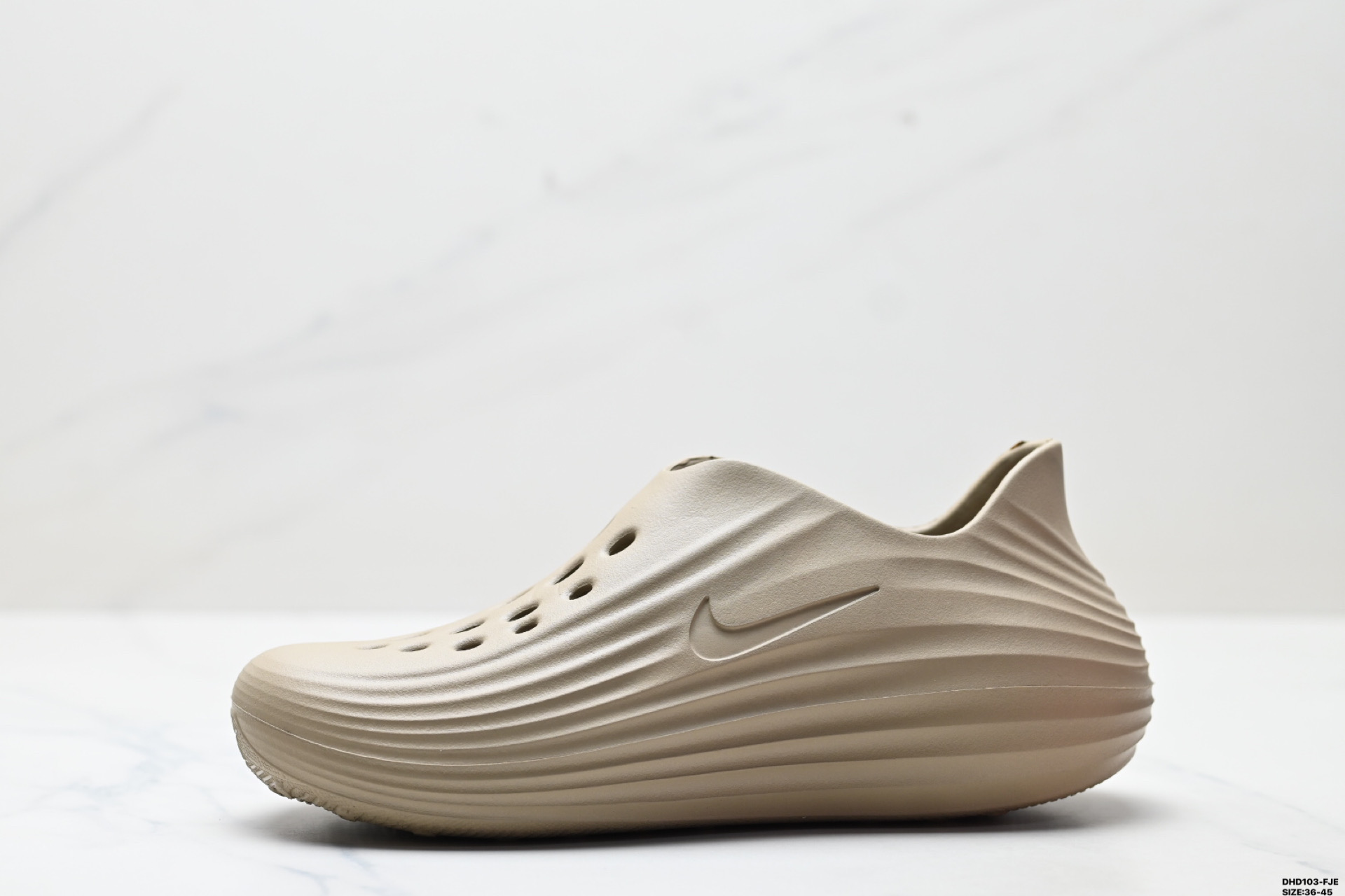 Nike ReactX REJUVEN8 Clog Sandal: Lightweight Comfort for Everyday Wear 4 i1747067508672 3906 0 2