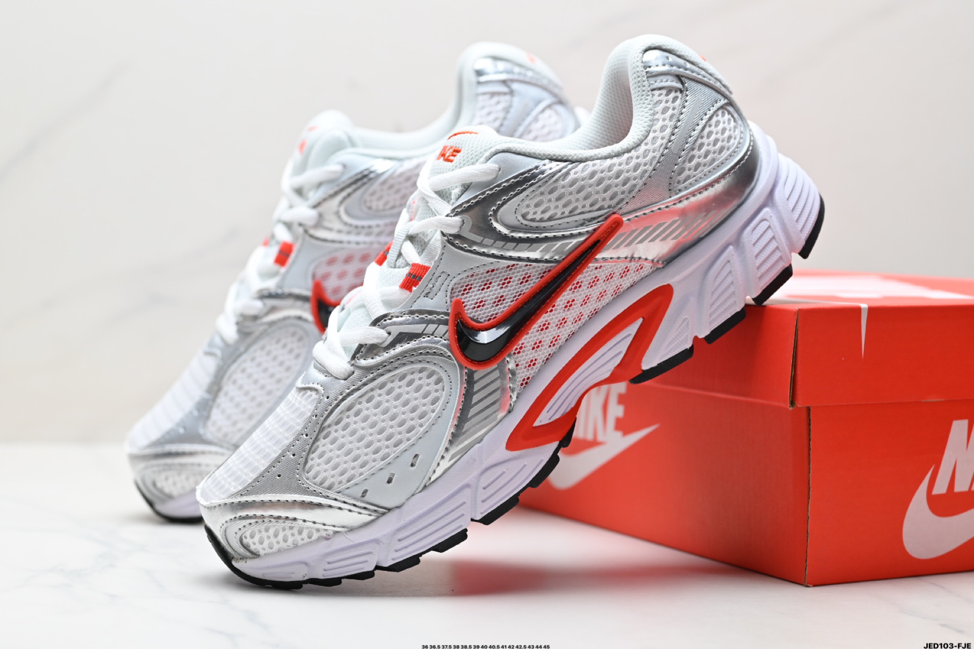 Nike V5 RNR Black Running Shoes, Comfortable, Breathable and Anti-Slip 6 i1747067779444 2353 0 7