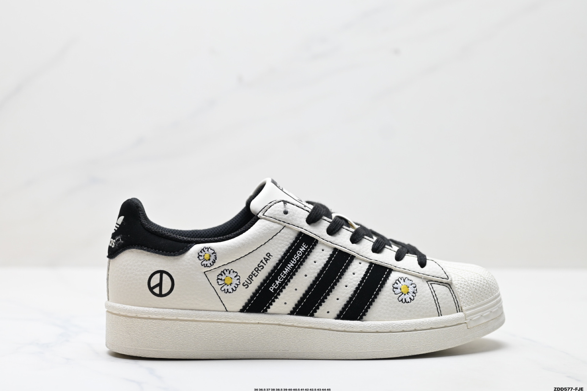 Adidas Originals Superstar x Dior Casual Sneakers - Classic Style, Modern Twist 5 i1747067956380 6960 0 0