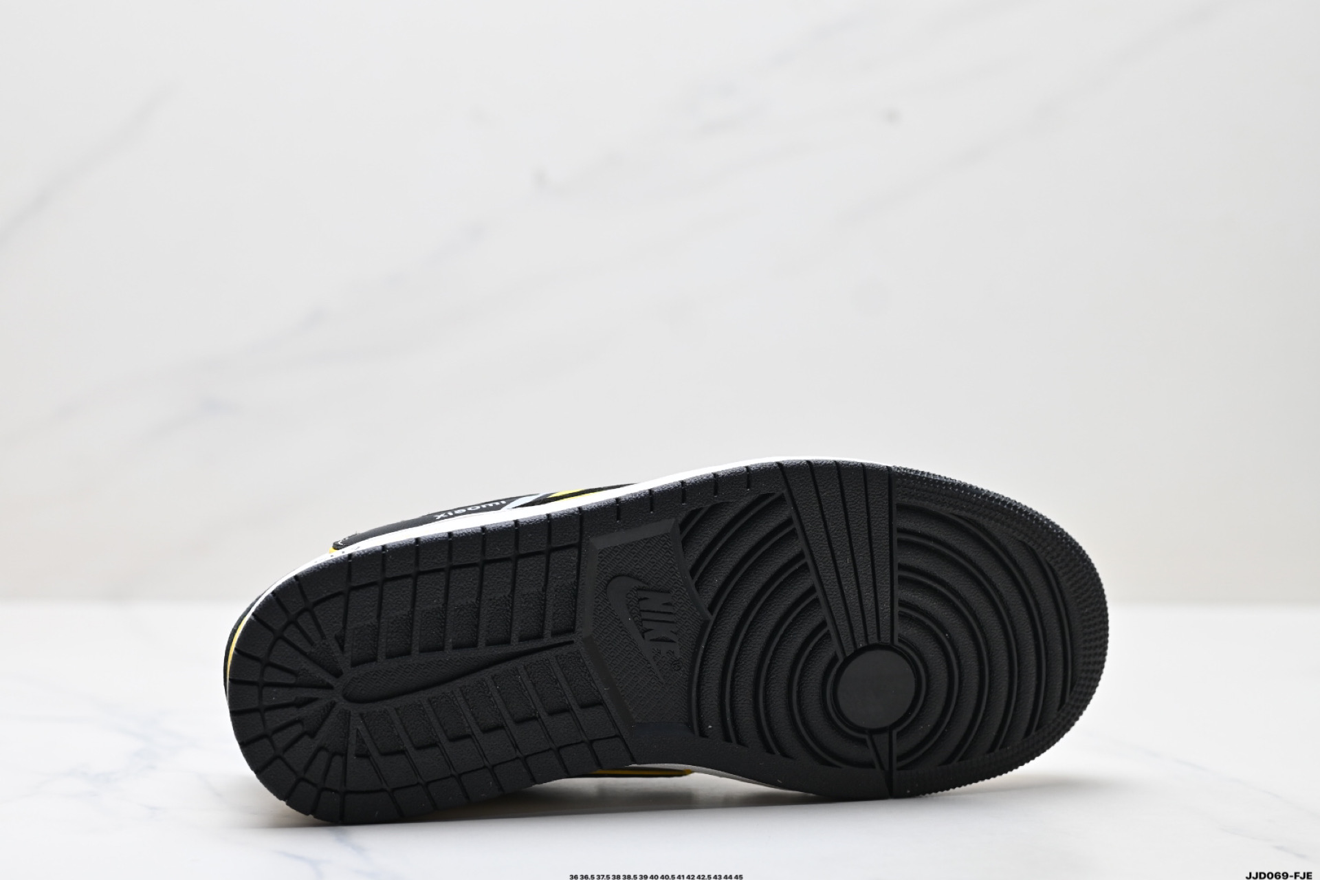 Xiaomi SU7 Ultra Custom Sneakers - Stylish Low-Top Design, Various Sizes 10 i1747069601653 193 0 8