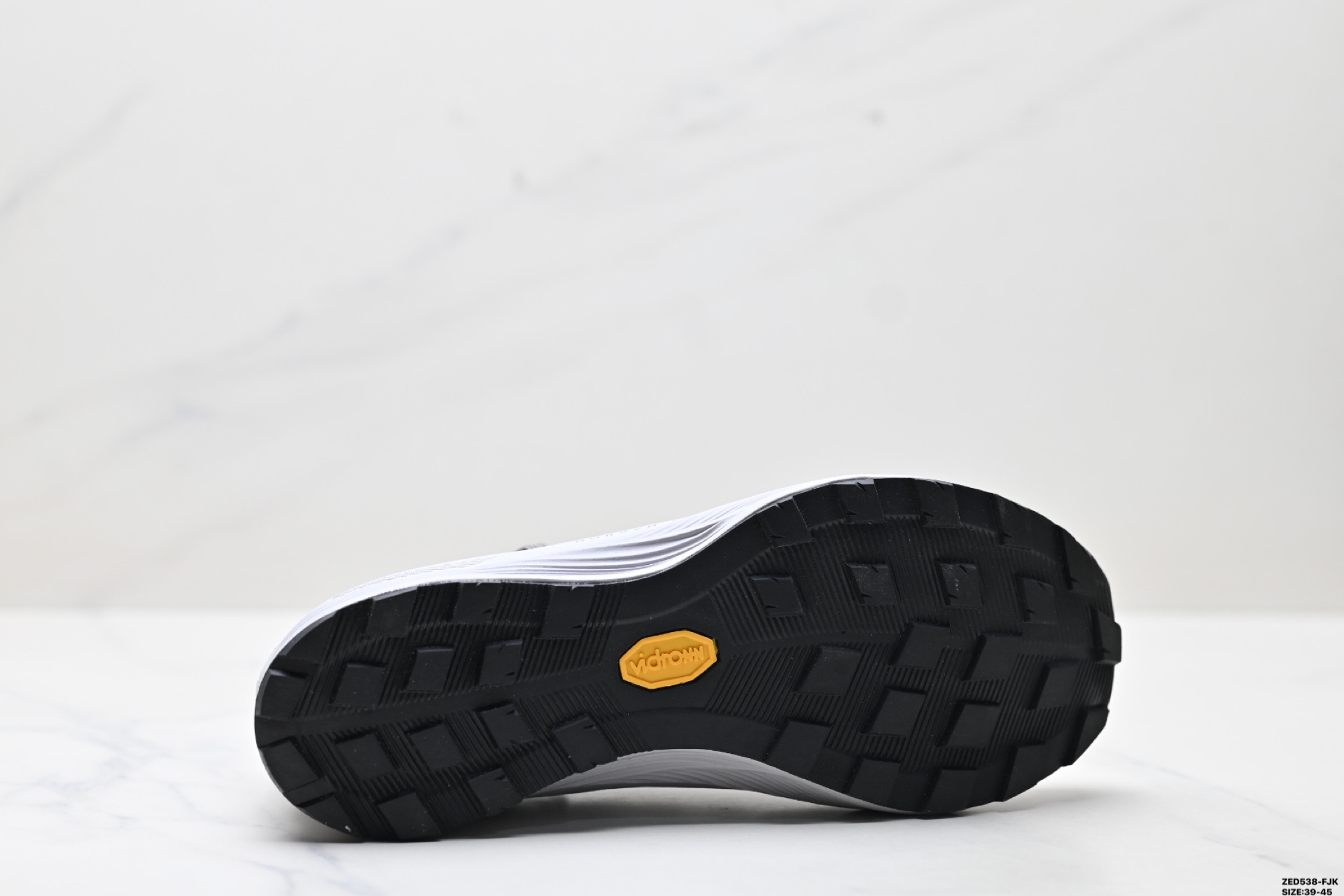 Arc'teryx Norvan SL 3: Waterproof Hiking Shoes for Outdoor Adventures 10 i1747150182730 292 0 8