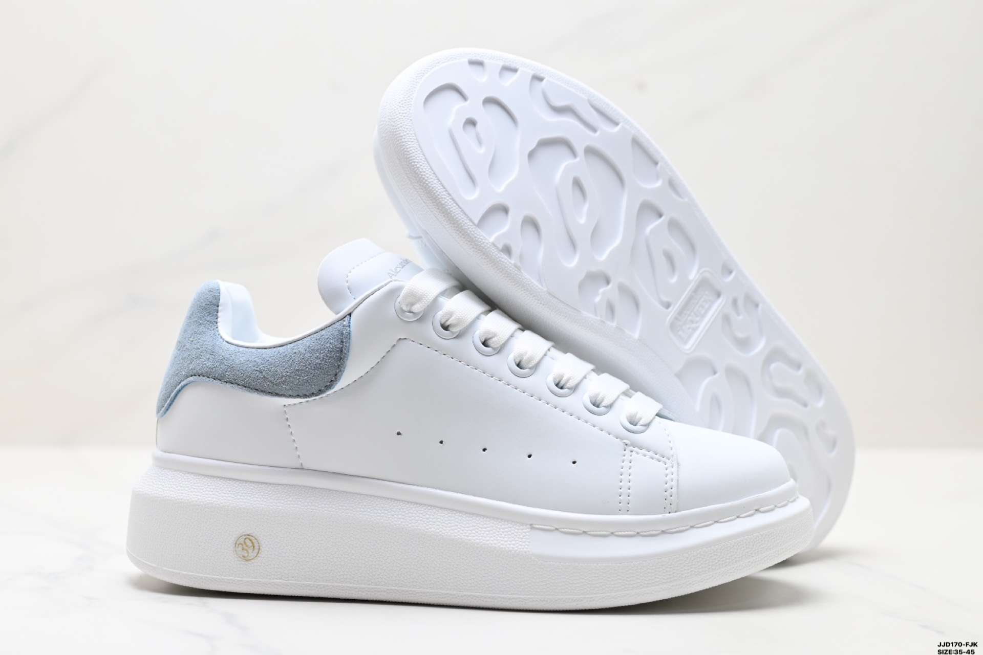 Alexander McQueen Sole Leather Sneakers Low-Top Fashion Casual Shoes 6 i1747152124605 5368 0 4