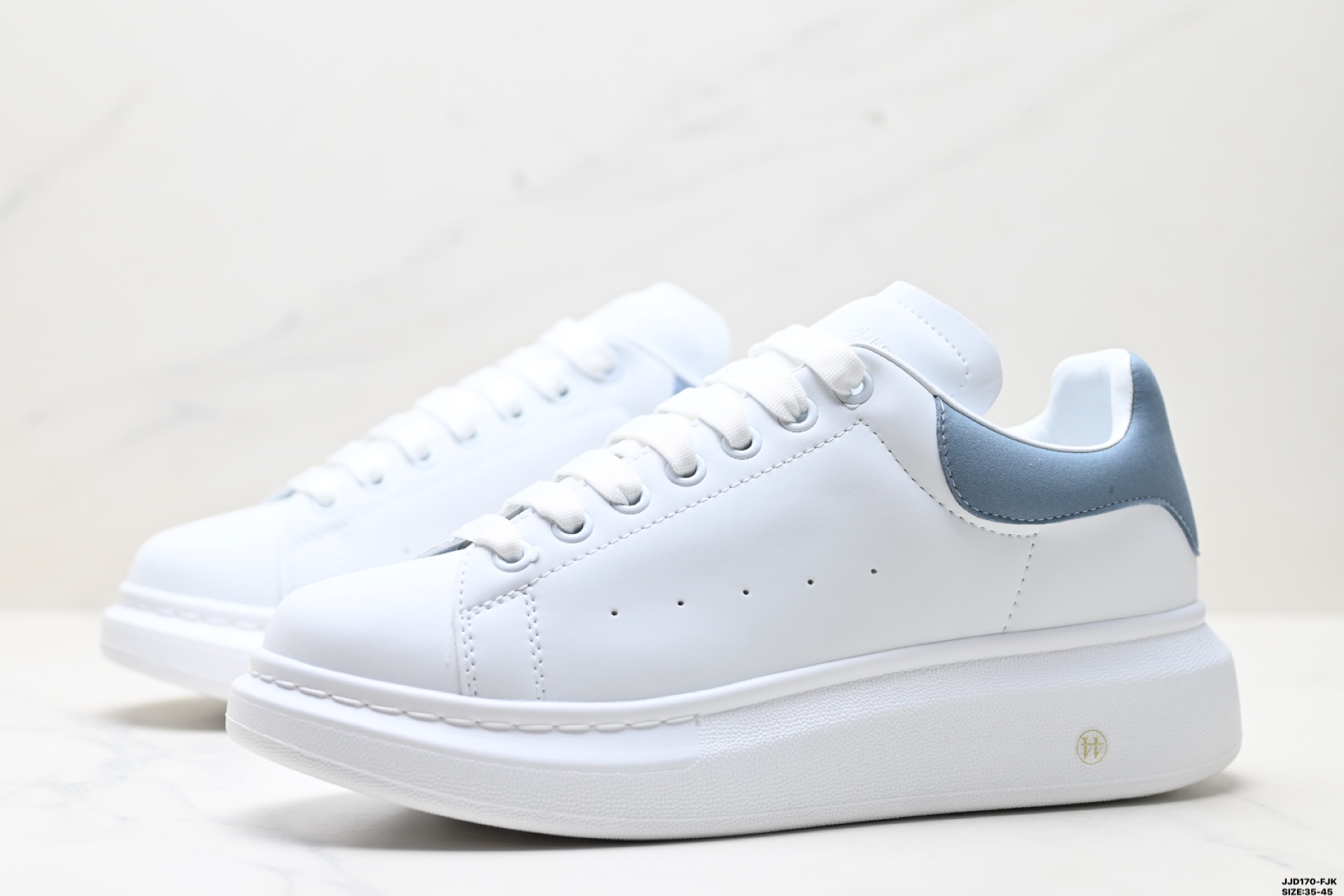 Alexander McQueen Sole Leather Sneakers Low-Top Fashion Platform Shoes 5 i1747152194272 4129 0 3