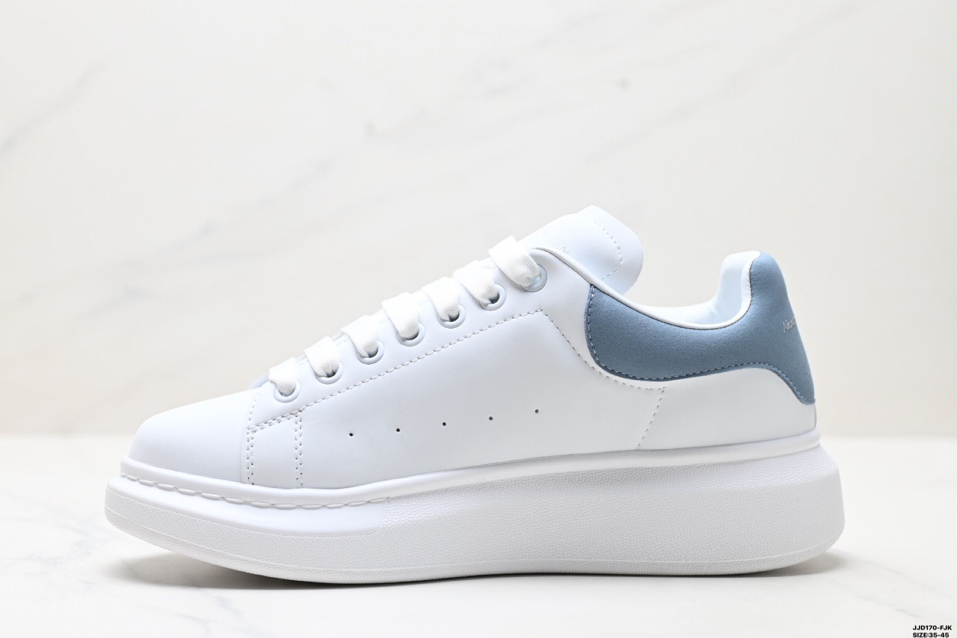 Alexander McQueen Sole Leather Sneakers Low-Top Fashion Platform Shoes 4 i1747152195168 5593 0 2