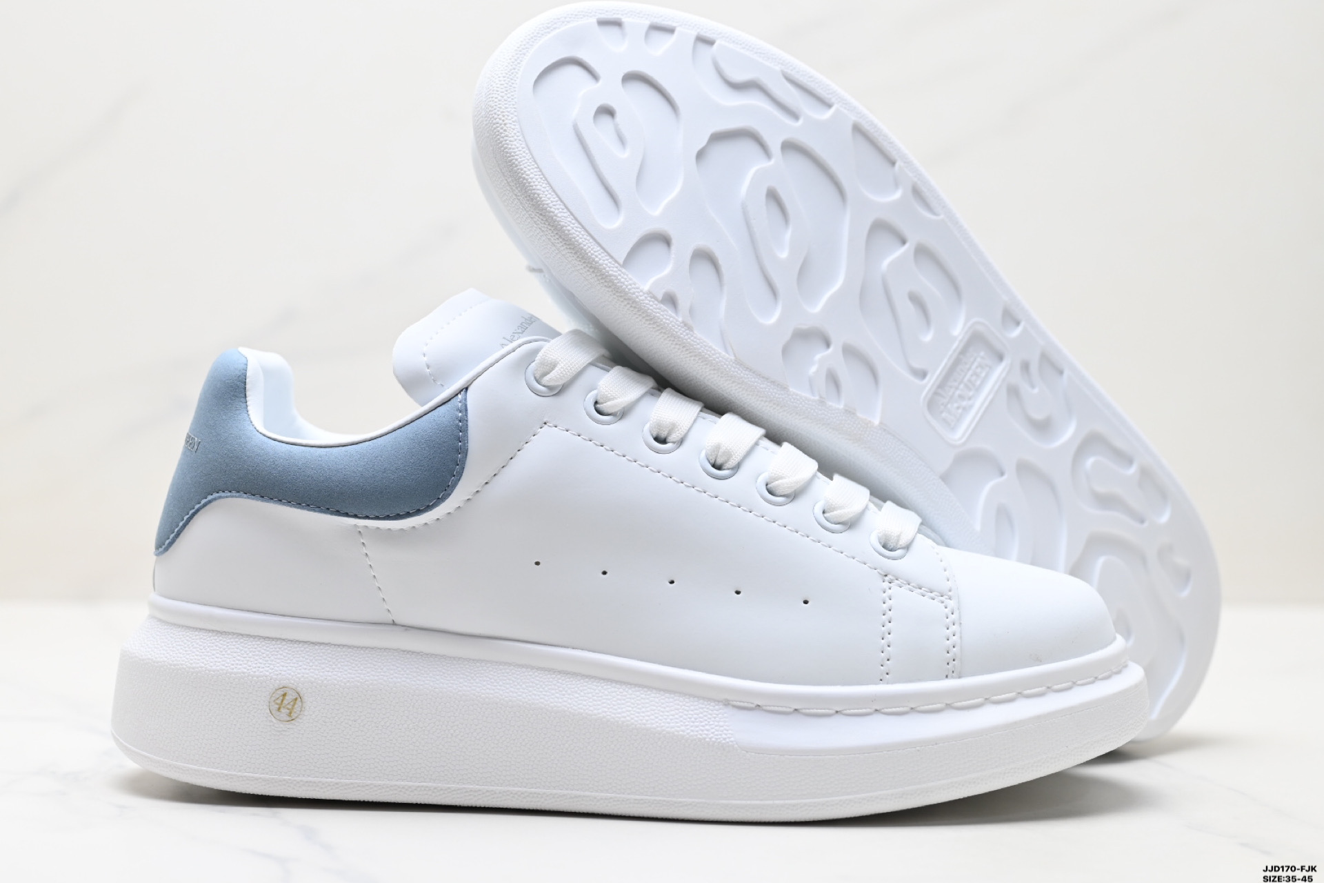 Alexander McQueen Sole Leather Sneakers Low-Top Fashion Platform Shoes 6 i1747152195170 1945 0 4