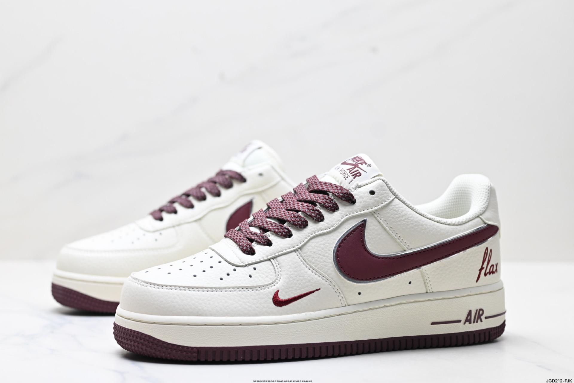 190 NIKE AIR FORCE 1‘07 LV8 DR2024-105