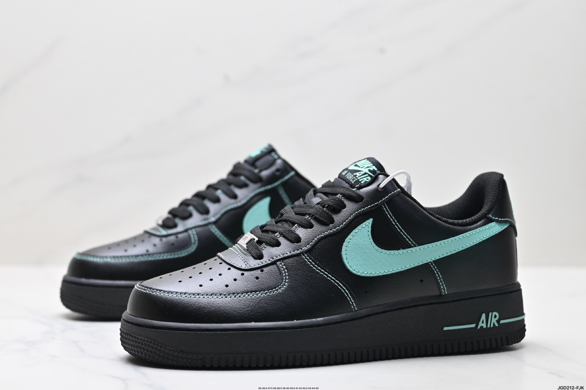 190 NIKE AIR FORCE 1‘07 LV8 HQ2037-002