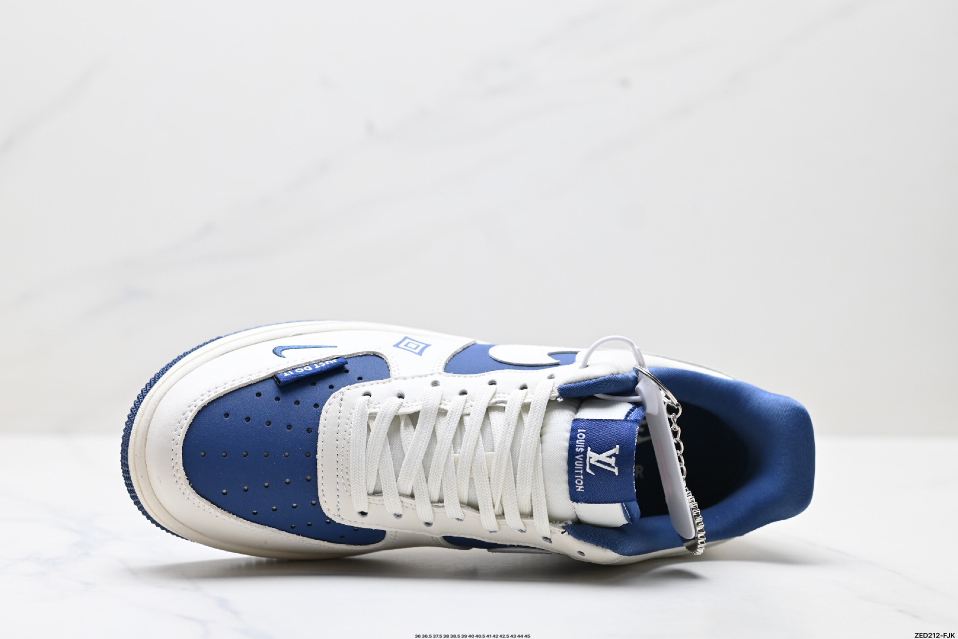 270 NIKE AIR FORCE 1‘07 LV8 KK1988-084