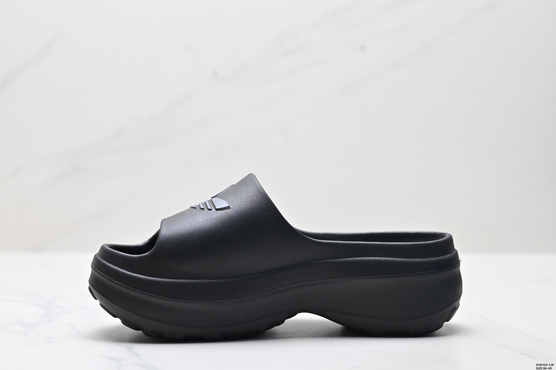 Adidas Originals AdiFOM Stan Smith Slides Comfortable and Versatile 4 i1747154756430 4164 0 2