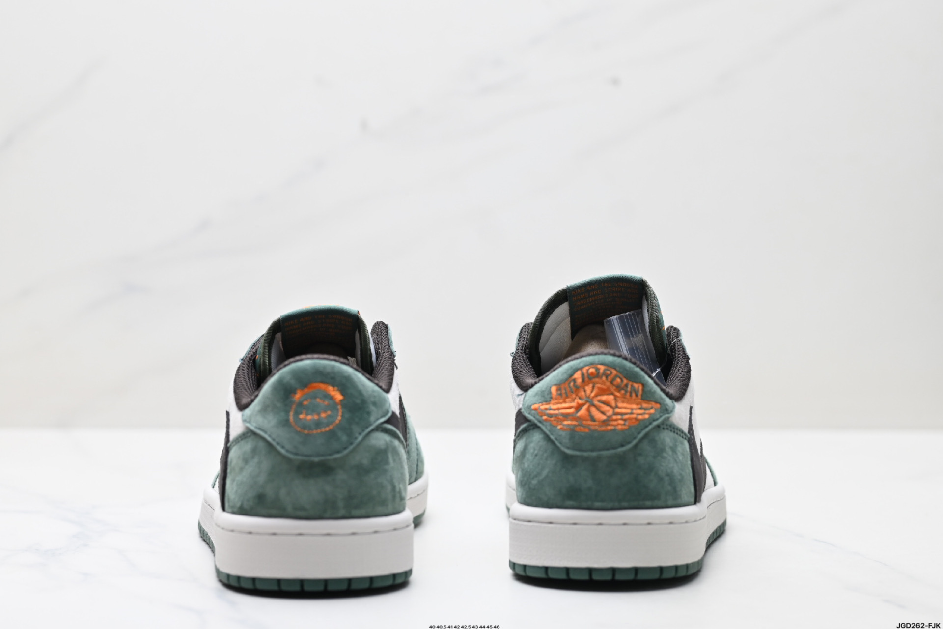 Travis Scott x Fragment Design x Nike Air Jordan 1 Low OG SP Sneaker 7 i1747154866991 1189 0 5