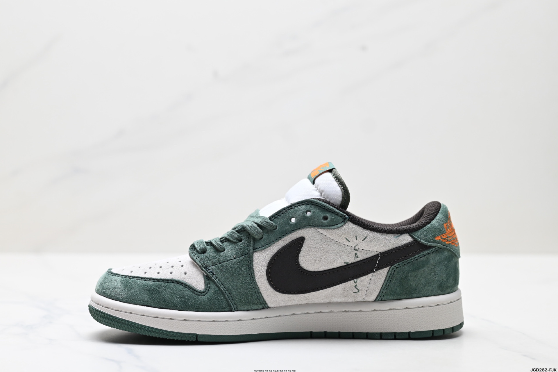 Travis Scott x Fragment Design x Nike Air Jordan 1 Low OG SP Sneaker 4 i1747154866992 9856 0 2