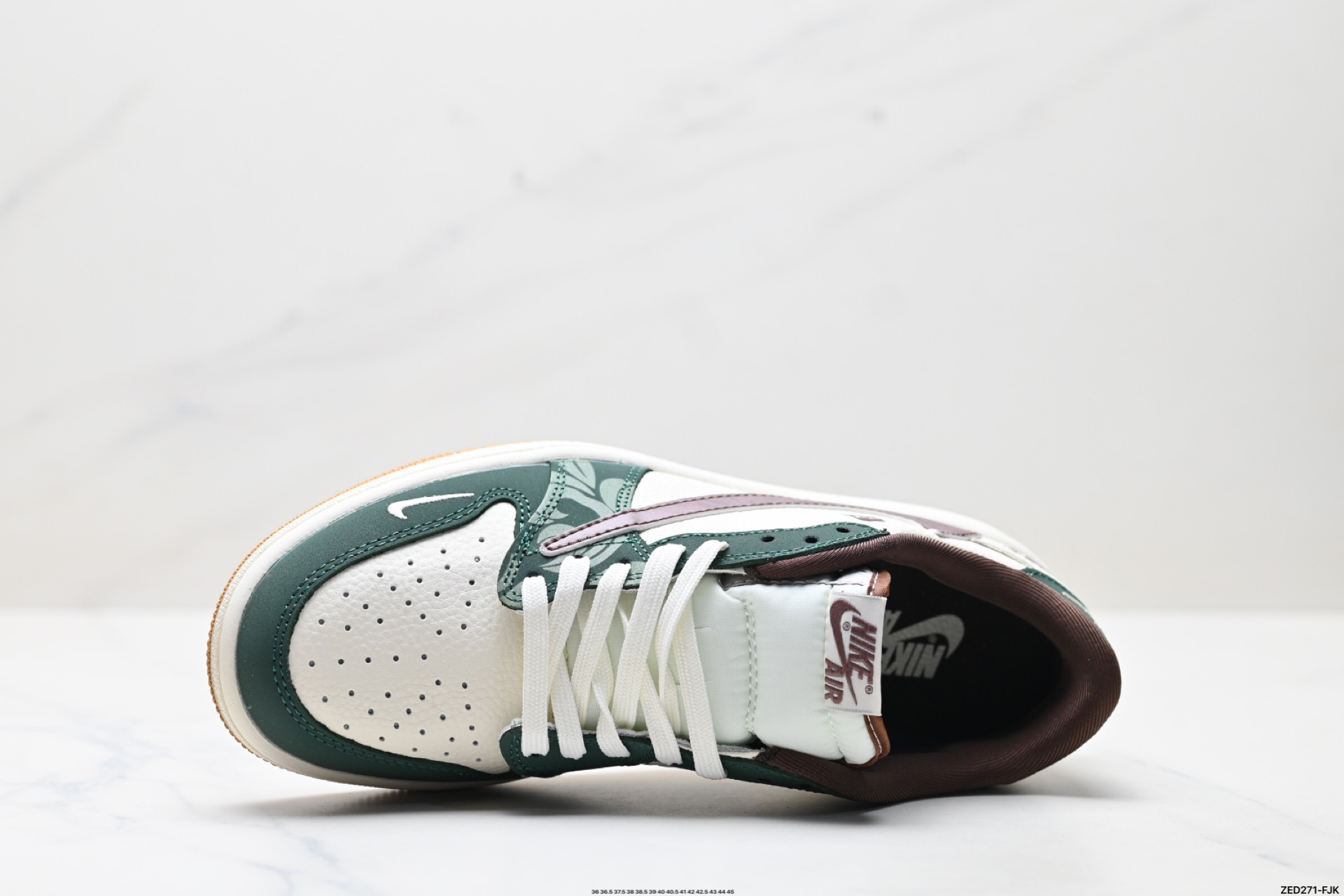 Air Jordan 1 Low Travis Scott Reverse Mocha Sneakers - Stylish and comfy 3 i1747155110899 1961 0 1