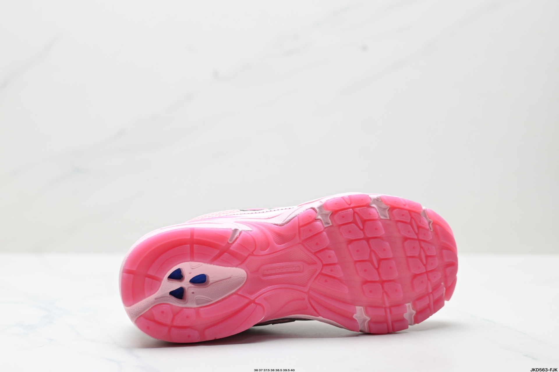 New Balance 740 Pink Retro Runners - Breathable and Stylish for Women 10 i1747155699006 707 0 8