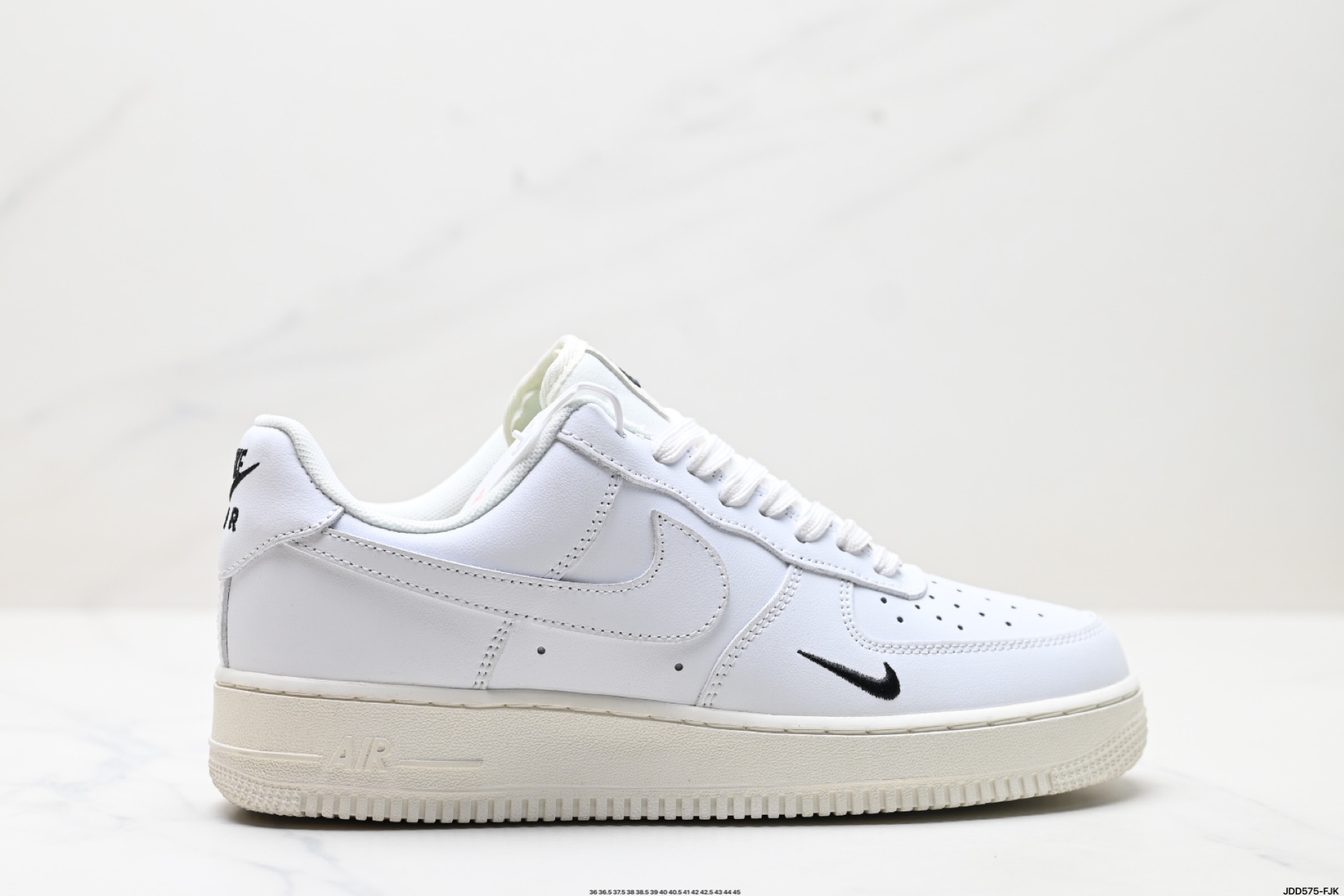 Nike Air Force 1 '07 LX: Low-Top Sneakers with Cushioned Comfort 11 i1747156071637 2868 0 9