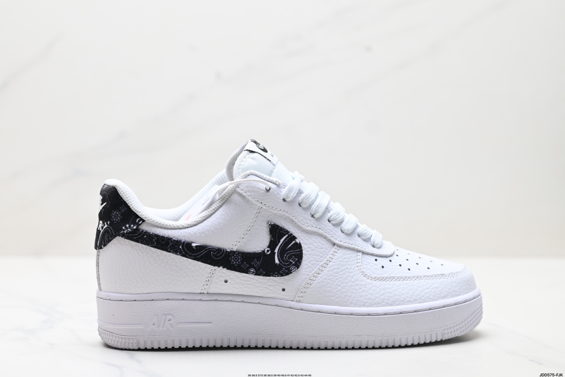 Nike Air Force 1 '07 LX: Low-Top Sneakers with Cushioned Comfort 12 i1747156072477 3273 0 10