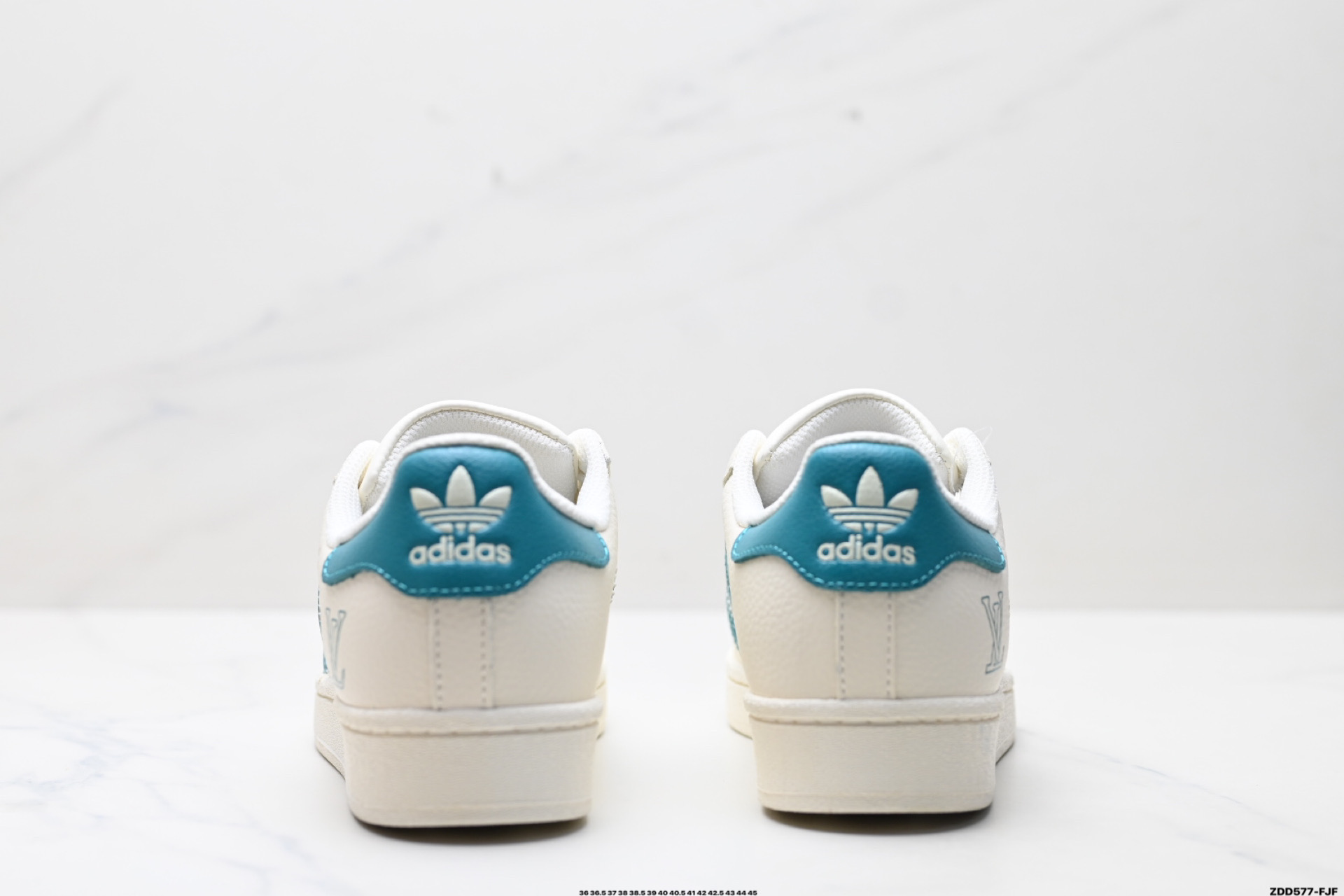 Adidas Superstar x Louis Vuitton: Zapatillas Casuales de Diseño Exclusivo 7 i1747241517291 2976 0 5