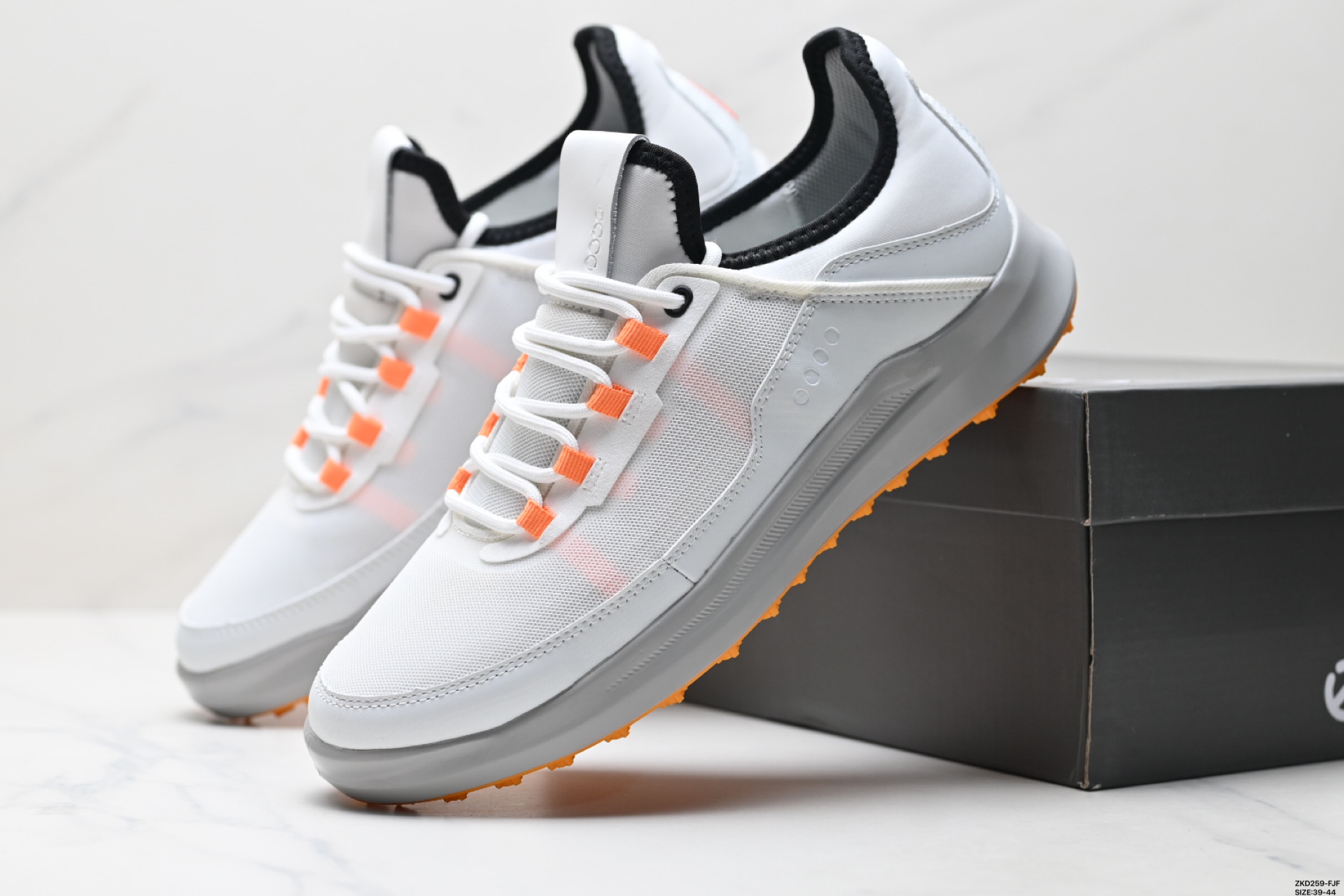 280 ECCO爱步 TERRACRUISE 网面透气 轻便 城市休闲健步鞋 1008 0460214-1