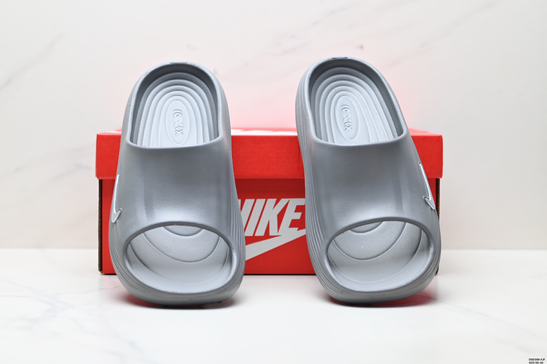 Nike ReactX REJUVEN8 Slide耐克 简约舒适 洞洞鞋 HV4479-700