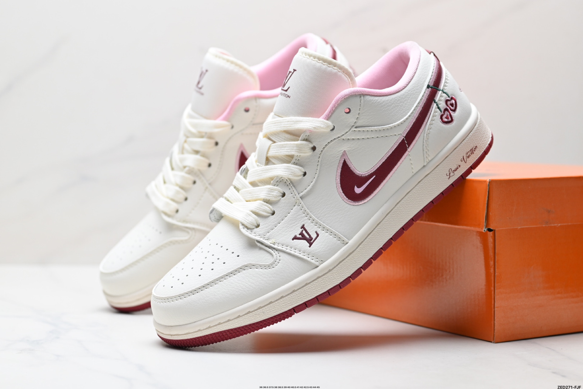 270 Nike Air Jordan 1 Low AJ1乔1低帮休闲板鞋 XX3168-520