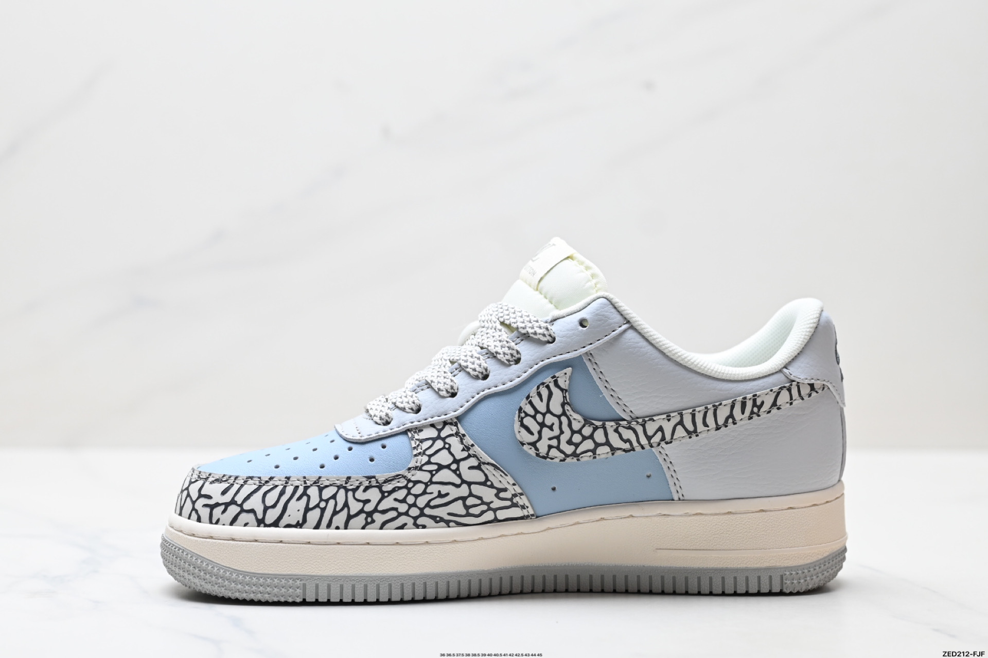NIKE AIR FORCE 1‘07 LV8 ZH2598-307