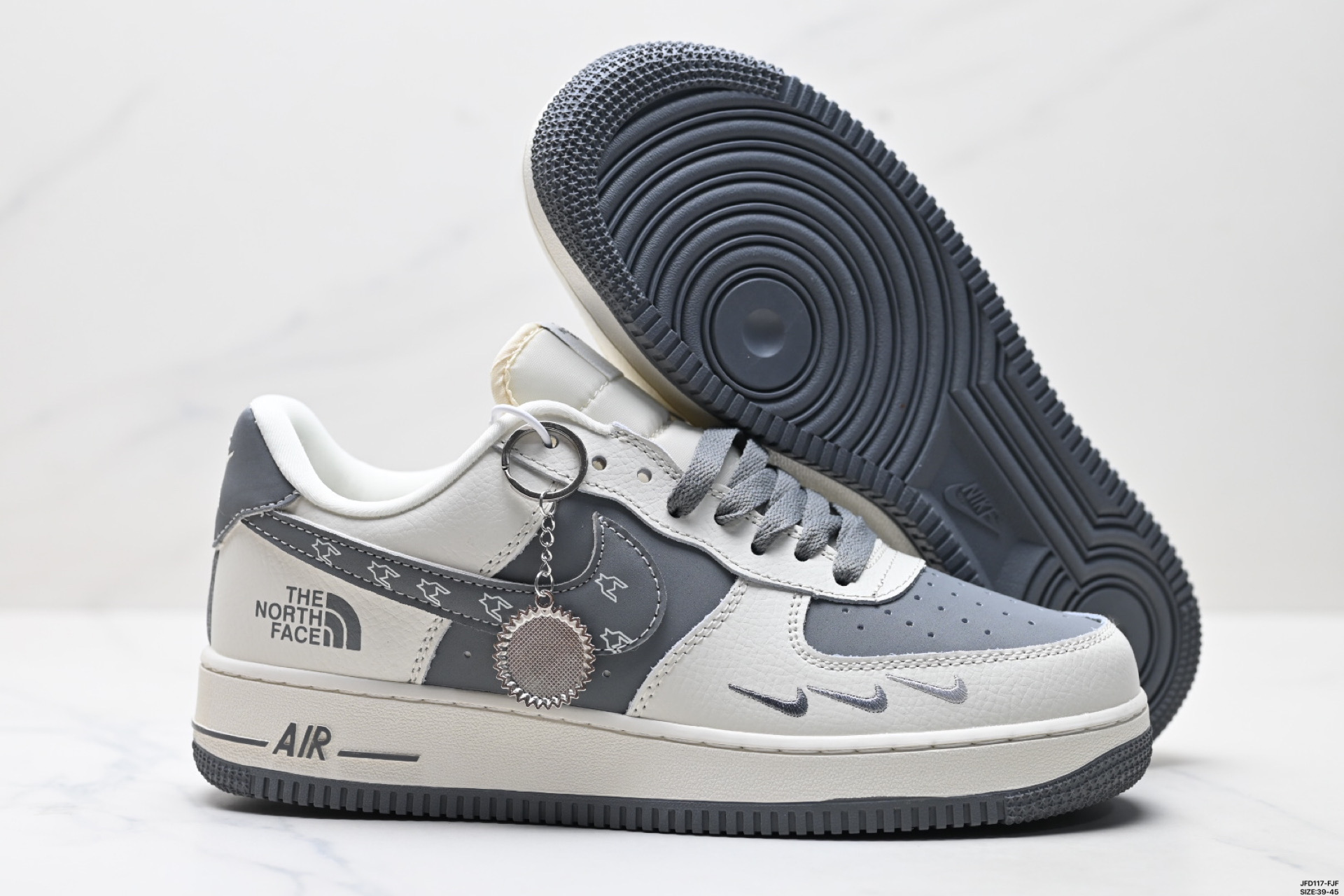 180 耐克Nike Air Force 1“07空军一号低帮百搭休闲运动板鞋 AJ7747-100