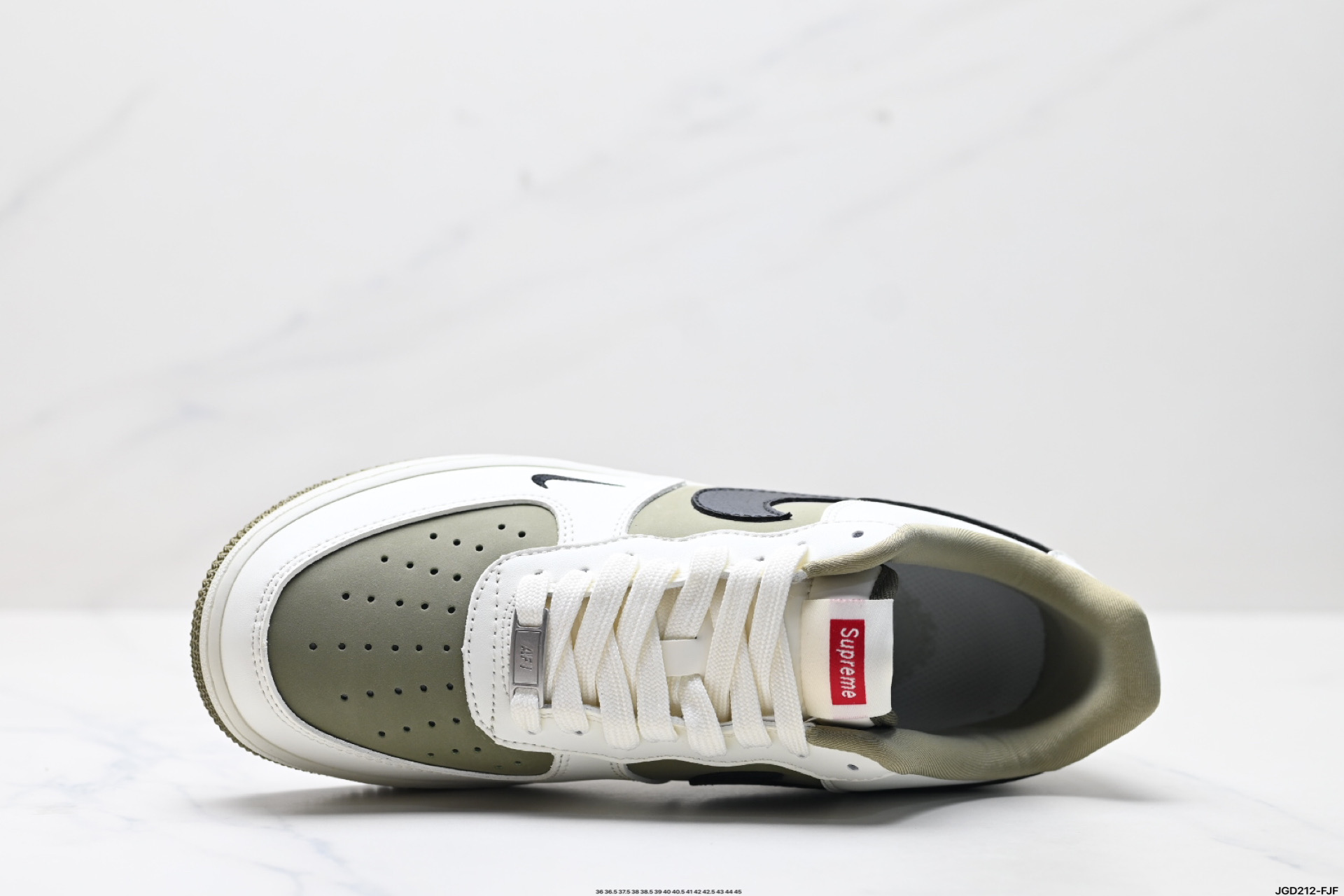 190 NIKE AIR FORCE 1‘07 CH6336-508