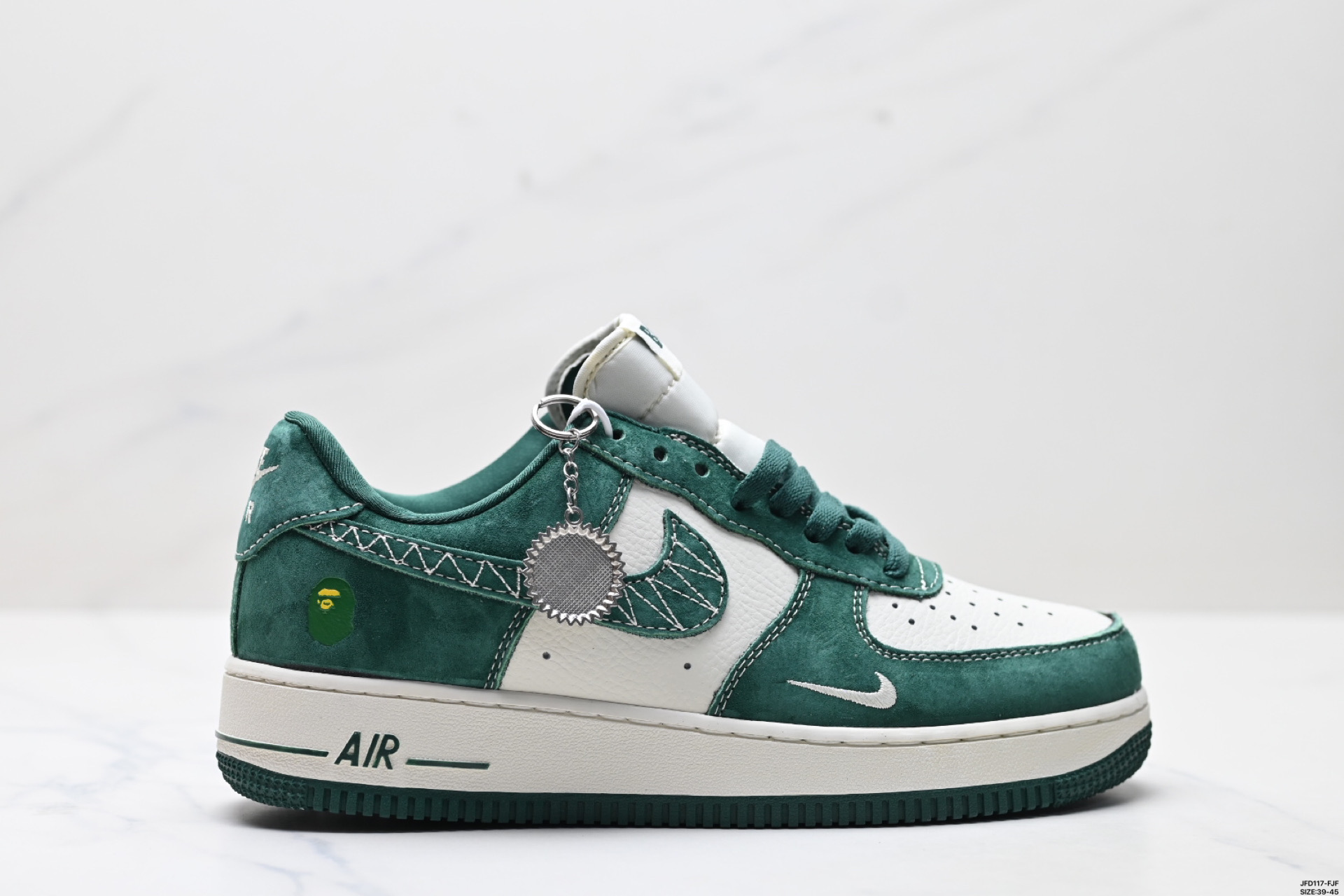 180 耐克Nike Air Force 1“07空军一号低帮百搭休闲运动板鞋 AJ7747-100
