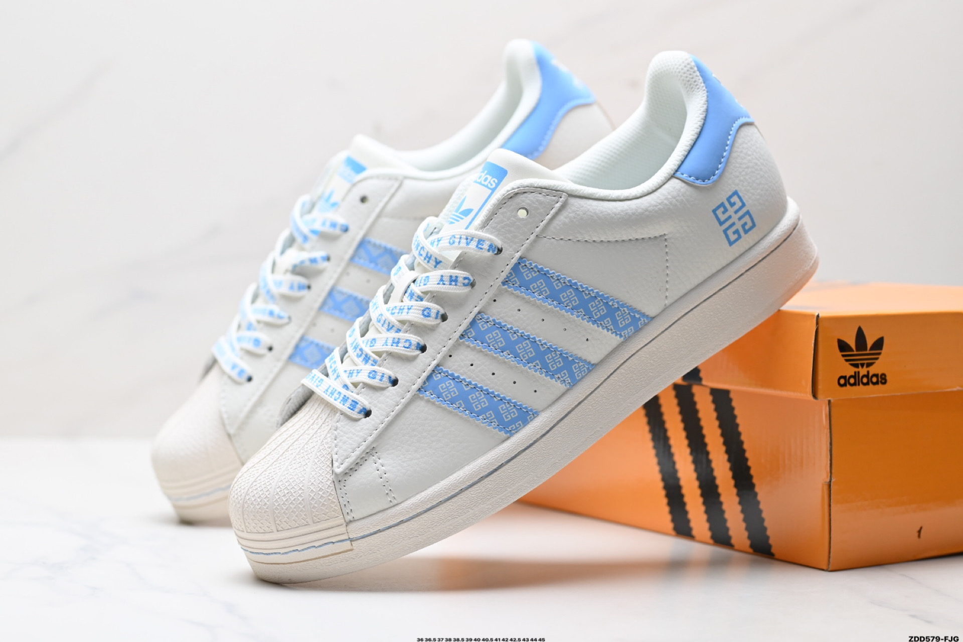 240 Adidas Originals Superstar 阿迪达斯 三叶草 贝壳头’DIY’系列低帮经典百搭休闲运动板鞋 HS3070