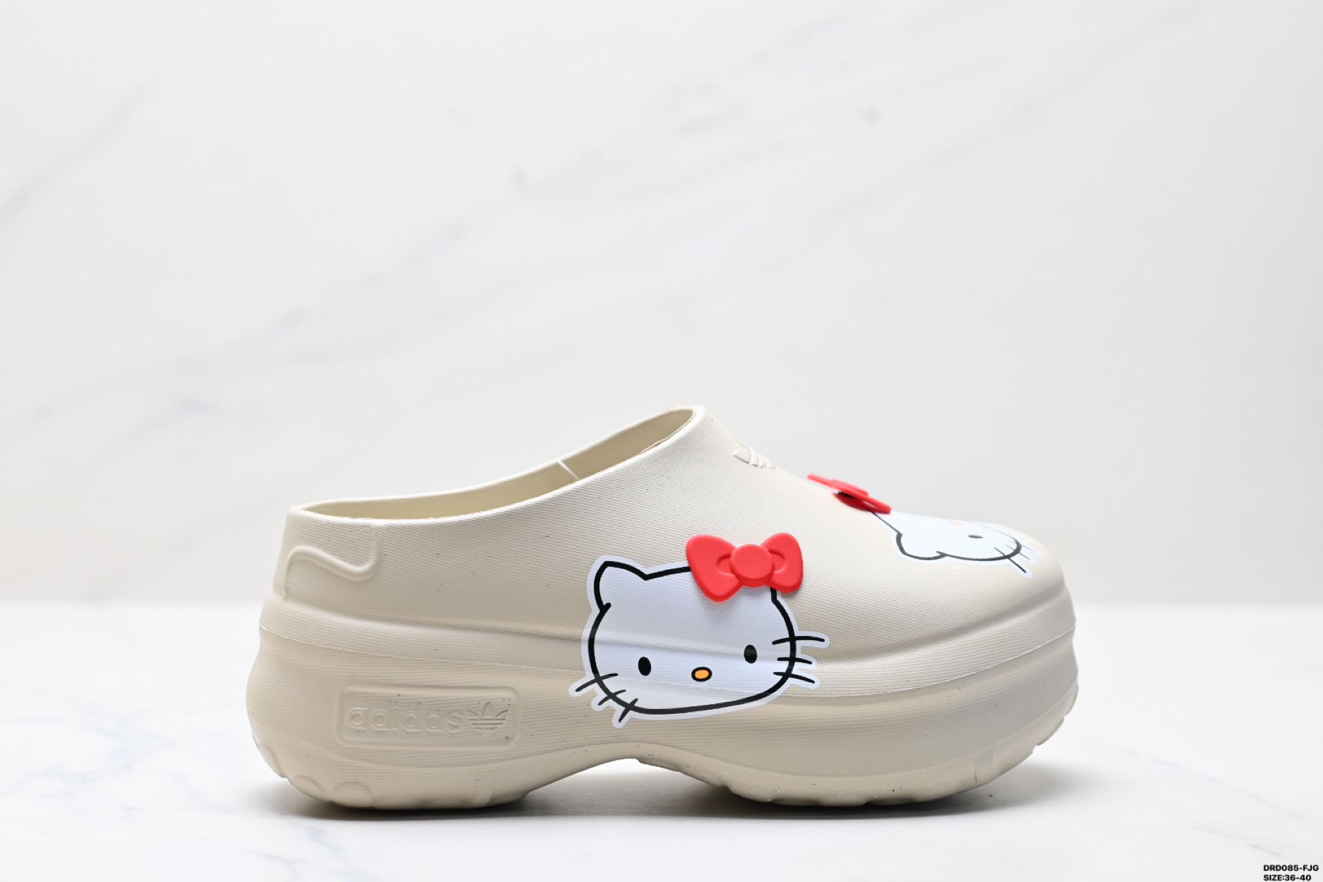 110 Adidas originals AdiFOM Stan Smith Mule W 厚底穆勒厨师鞋 Hello Kitty 凯蒂猫包头拖鞋 IE9127