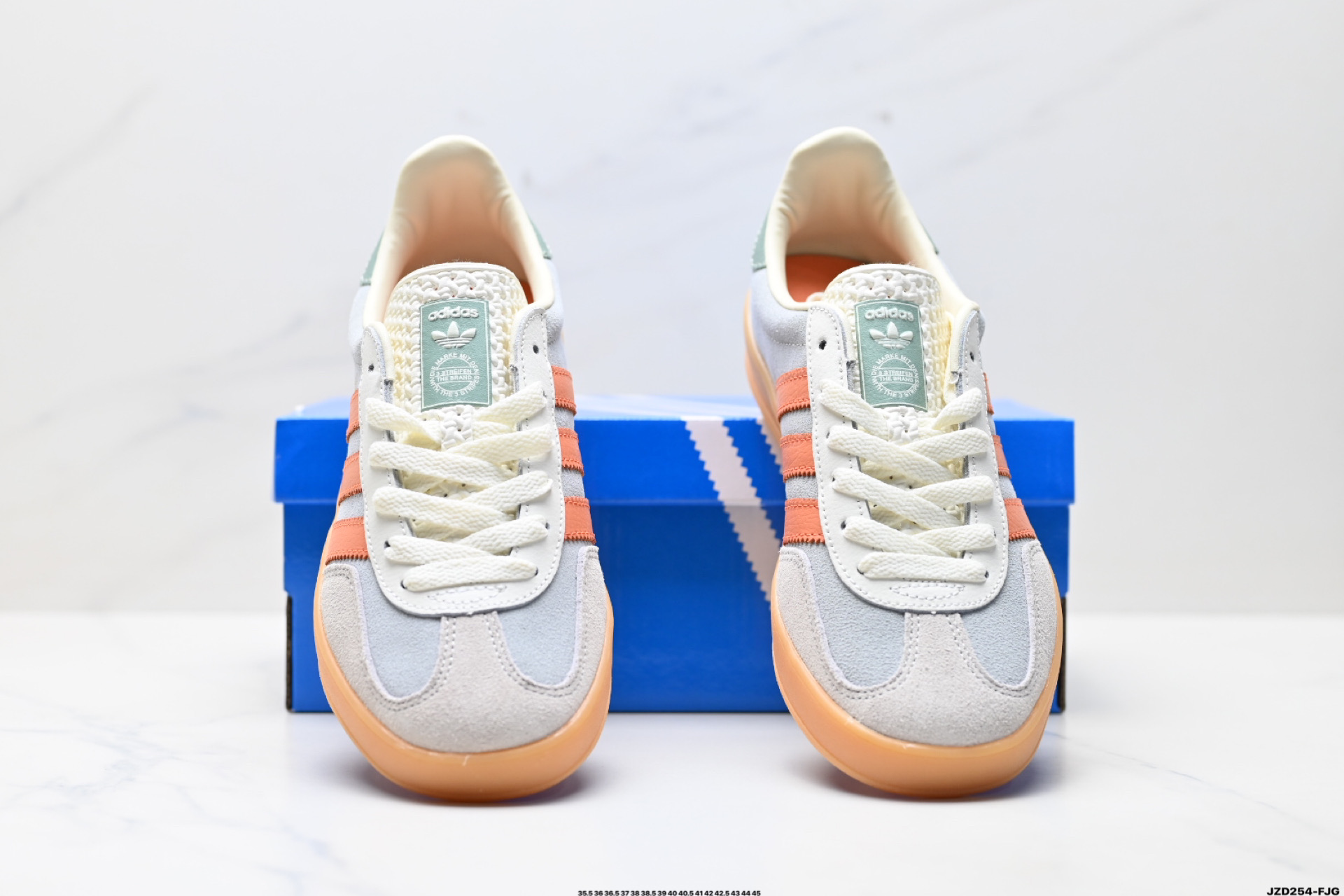 150 Adidas Originals Gazelle INdoor 三叶草休闲防滑耐磨低帮板鞋 JQ0011