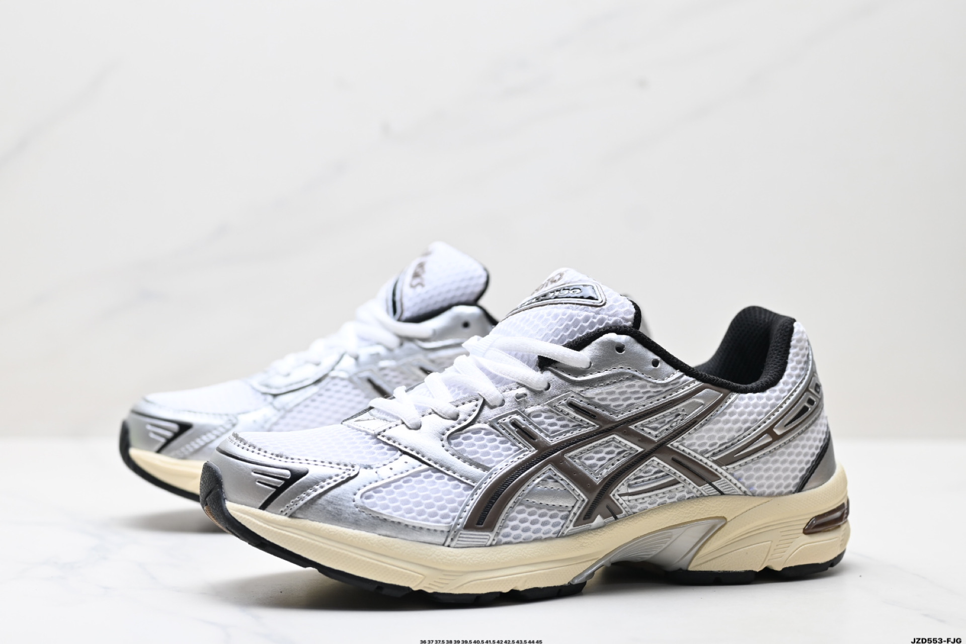 아식스 신발 102647 이미지 4