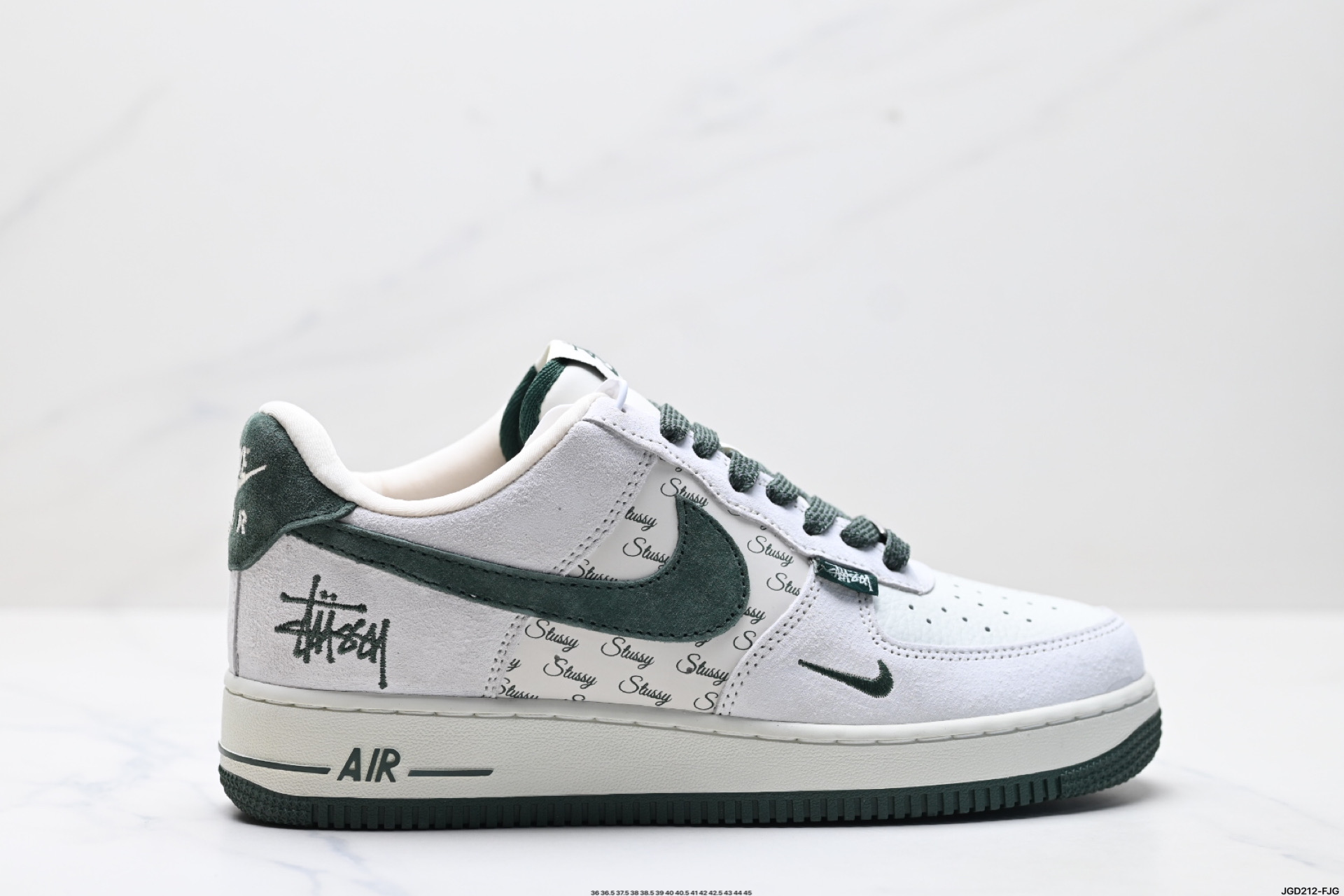 190 NIKE AIR FORCE 1‘07 CH6336-511