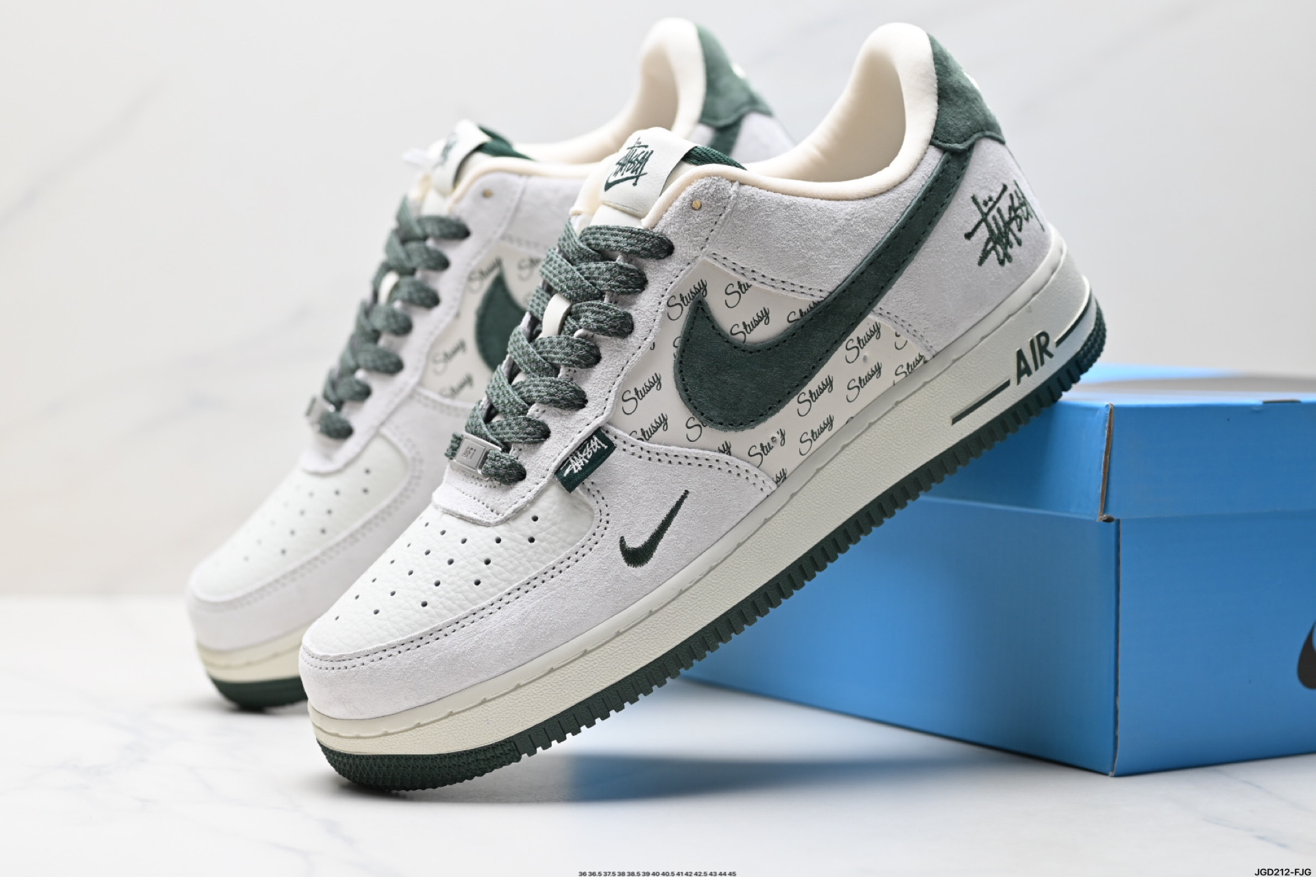 190 NIKE AIR FORCE 1‘07 CH6336-511