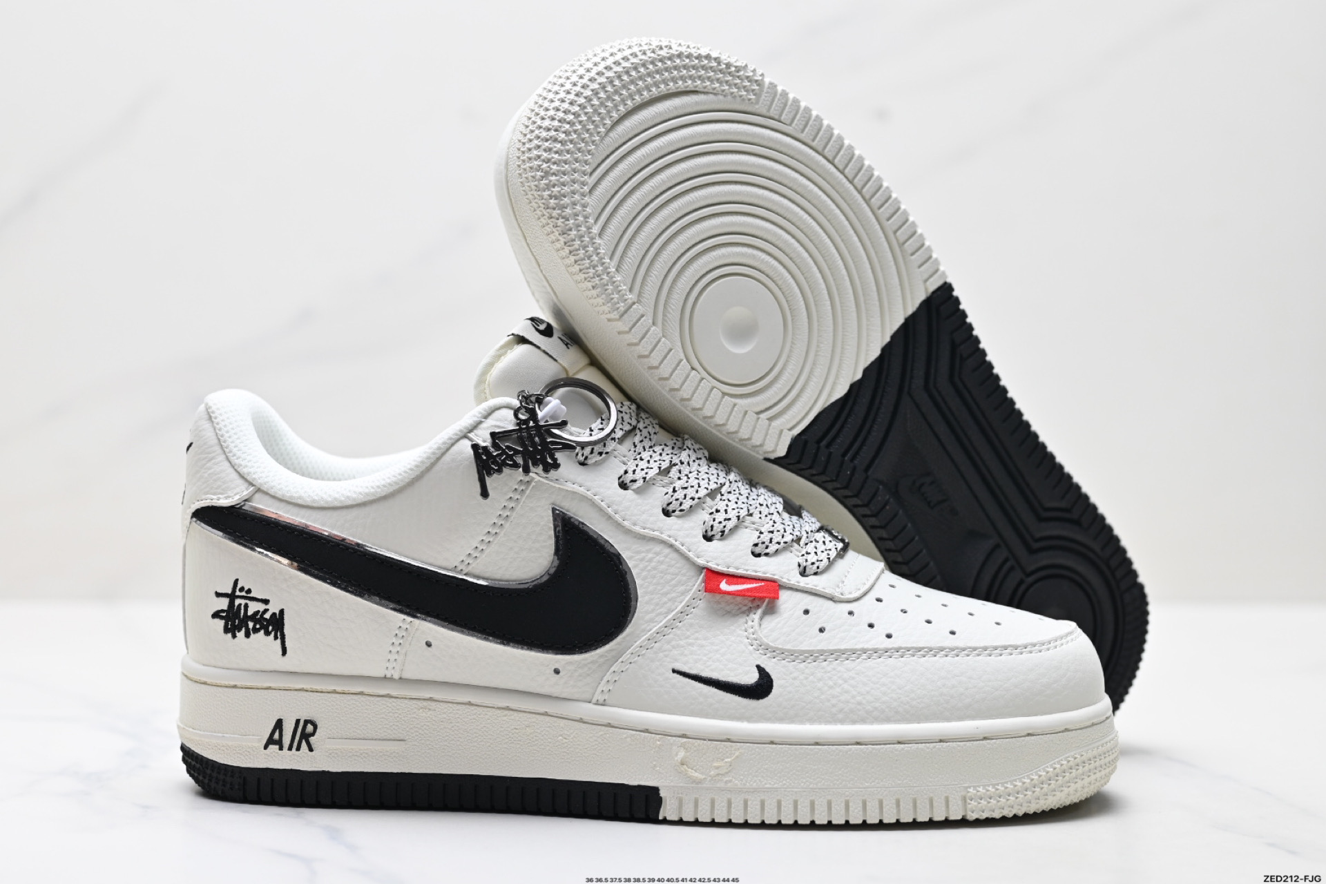 270 NIKE AIR FORCE 1‘07 LV8 CS5288-010