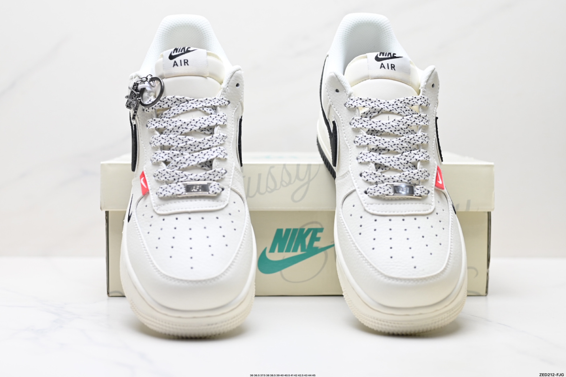 270 NIKE AIR FORCE 1‘07 LV8 CS5288-010