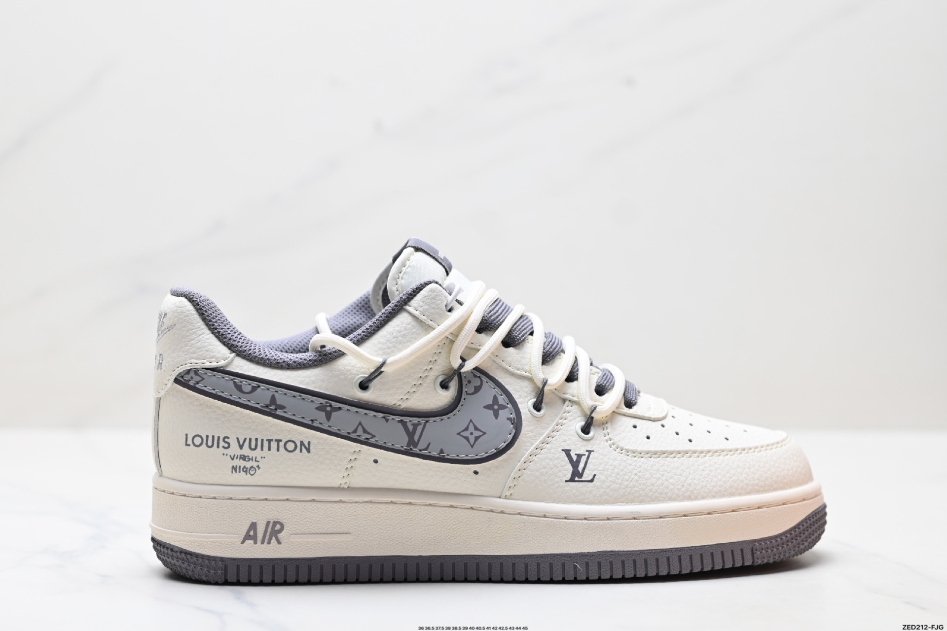 270 NIKE AIR FORCE 1‘07 LV8 DM6868-067