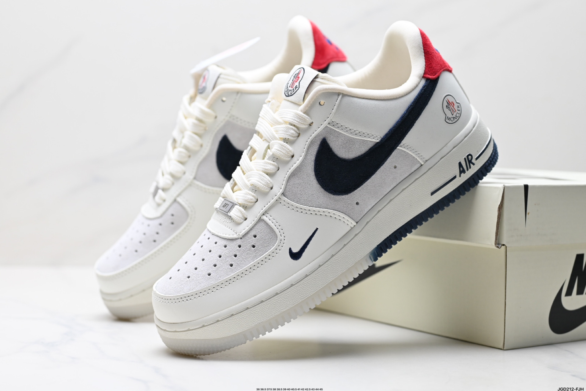 190 NIKE AIR FORCE 1‘07 CH6336-512