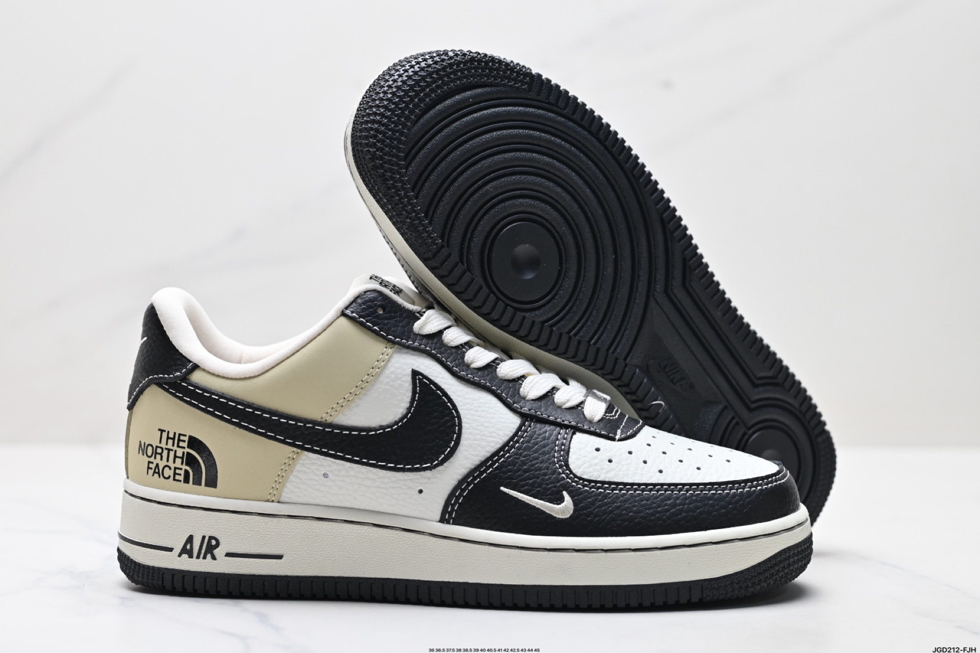 190 NIKE AIR FORCE 1‘07 CH6336-513