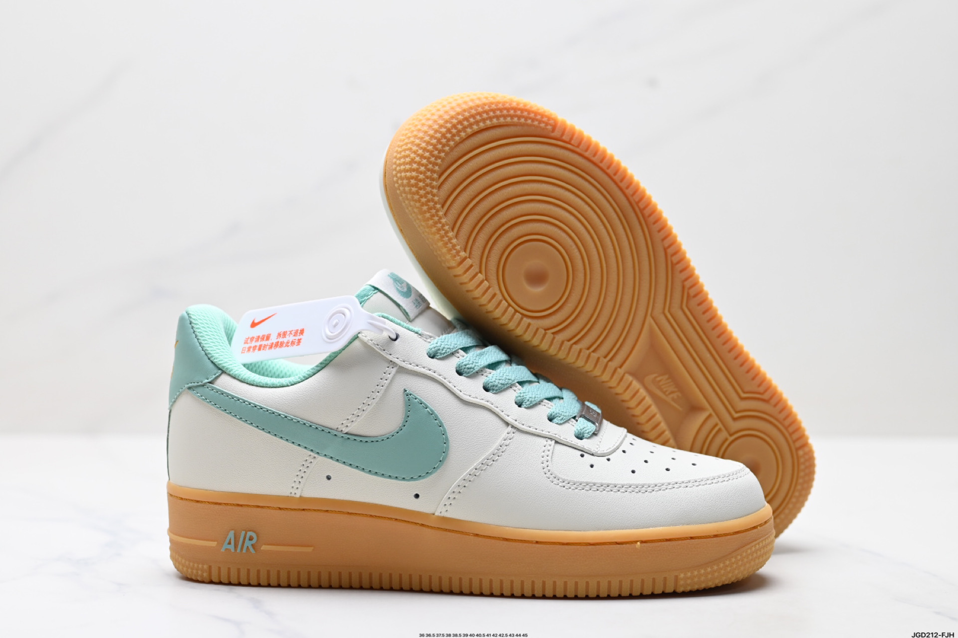 190 NIKE AIR FORCE 1‘07 XC2351-055