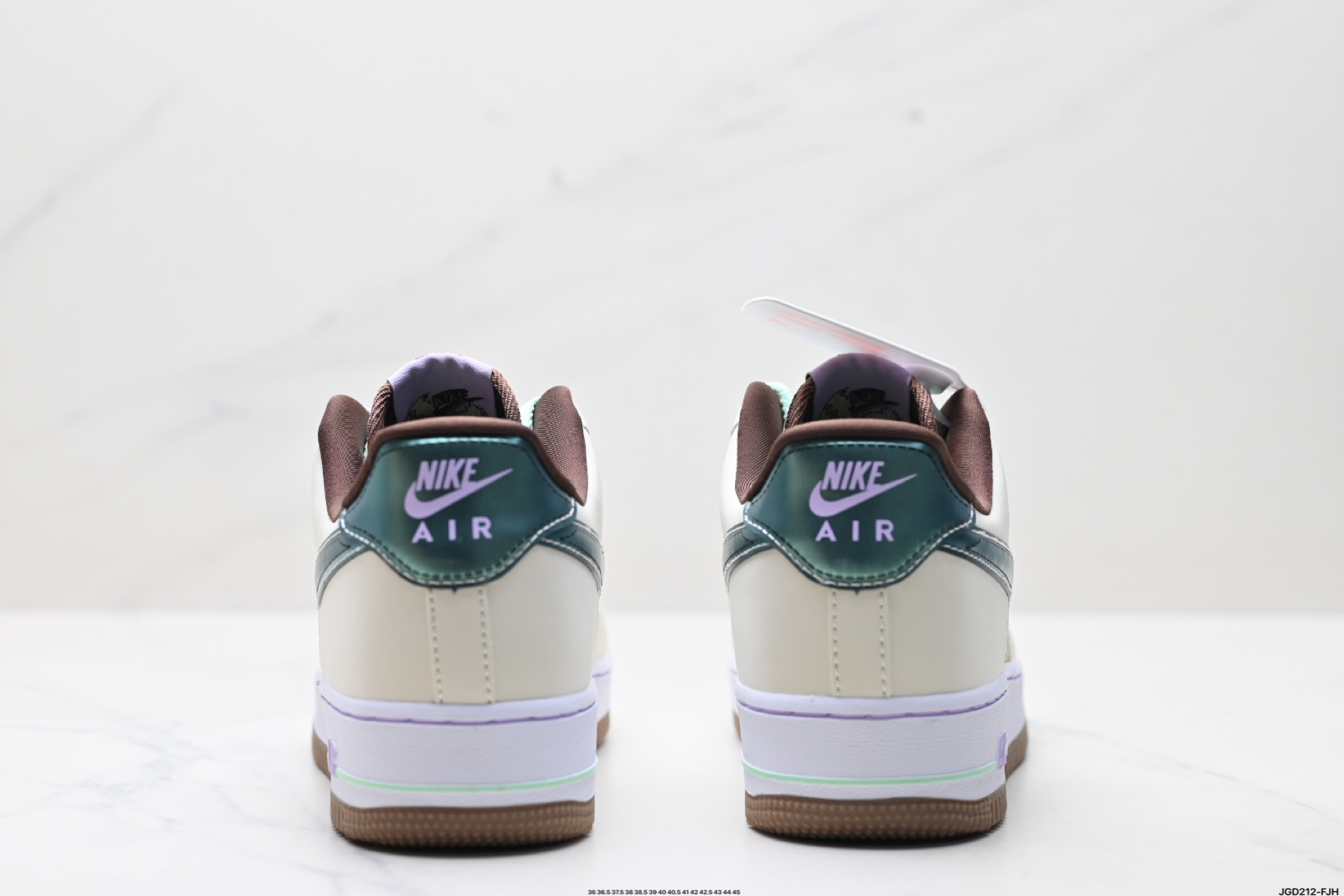 190 NIKE AIR FORCE 1‘07 原楦头原纸板 打造纯正低帮空军版型 IB5722-100