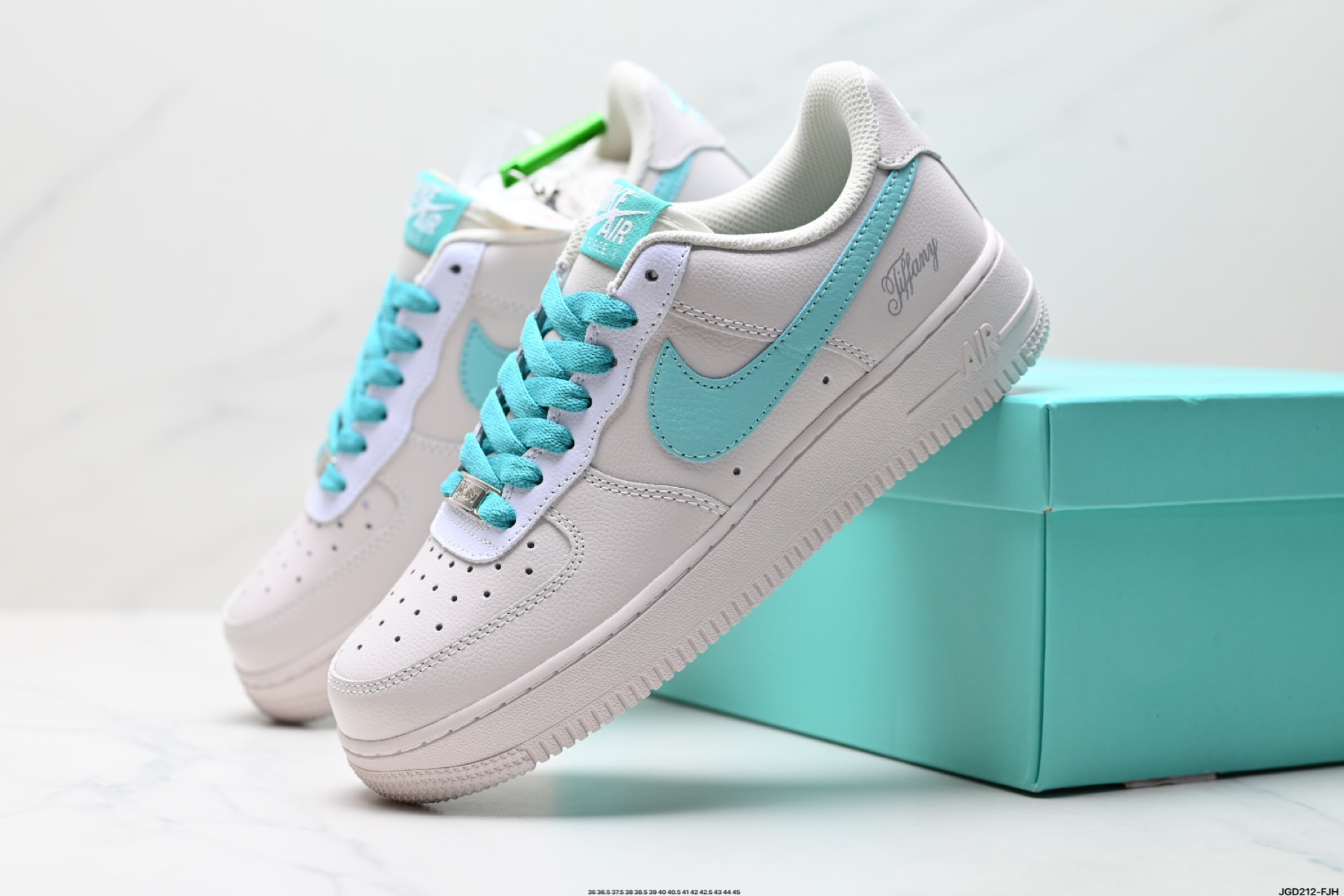 190 NIKE AIR FORCE 1‘07 原楦头原纸板 打造纯正低帮空军版型 DZ1382-211