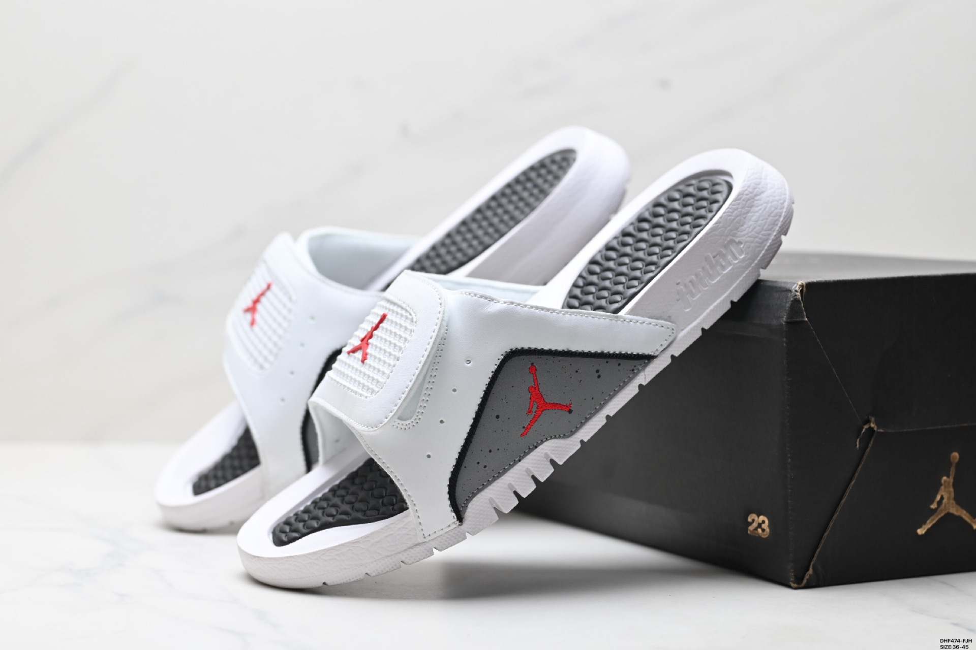 95 NIKE AIR JORDAN HYDRO XI RETRO BG 耐克 魔术贴运动拖鞋 DN4238-701