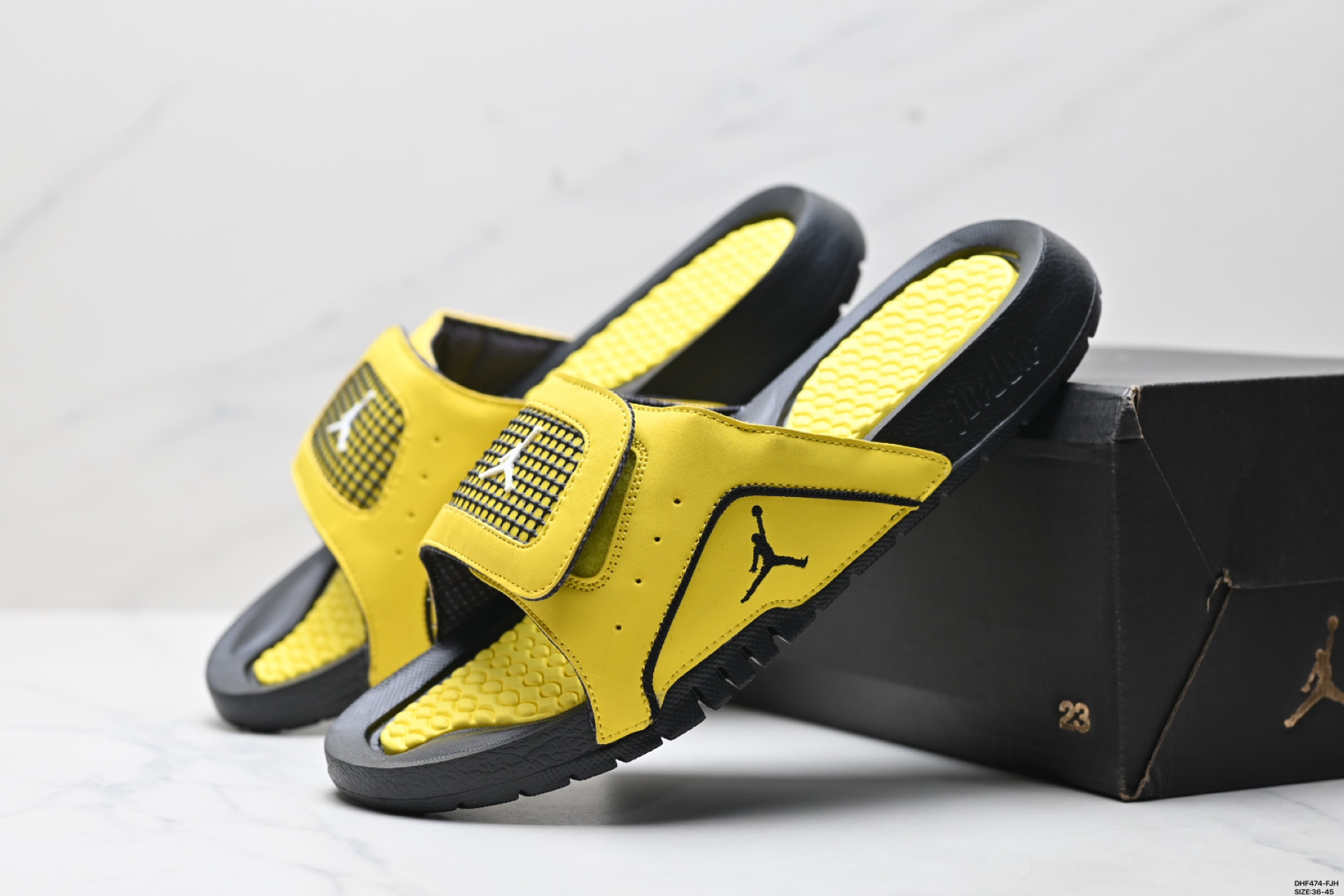 95 NIKE AIR JORDAN HYDRO XI RETRO BG 耐克 魔术贴运动拖鞋 DN4238-701