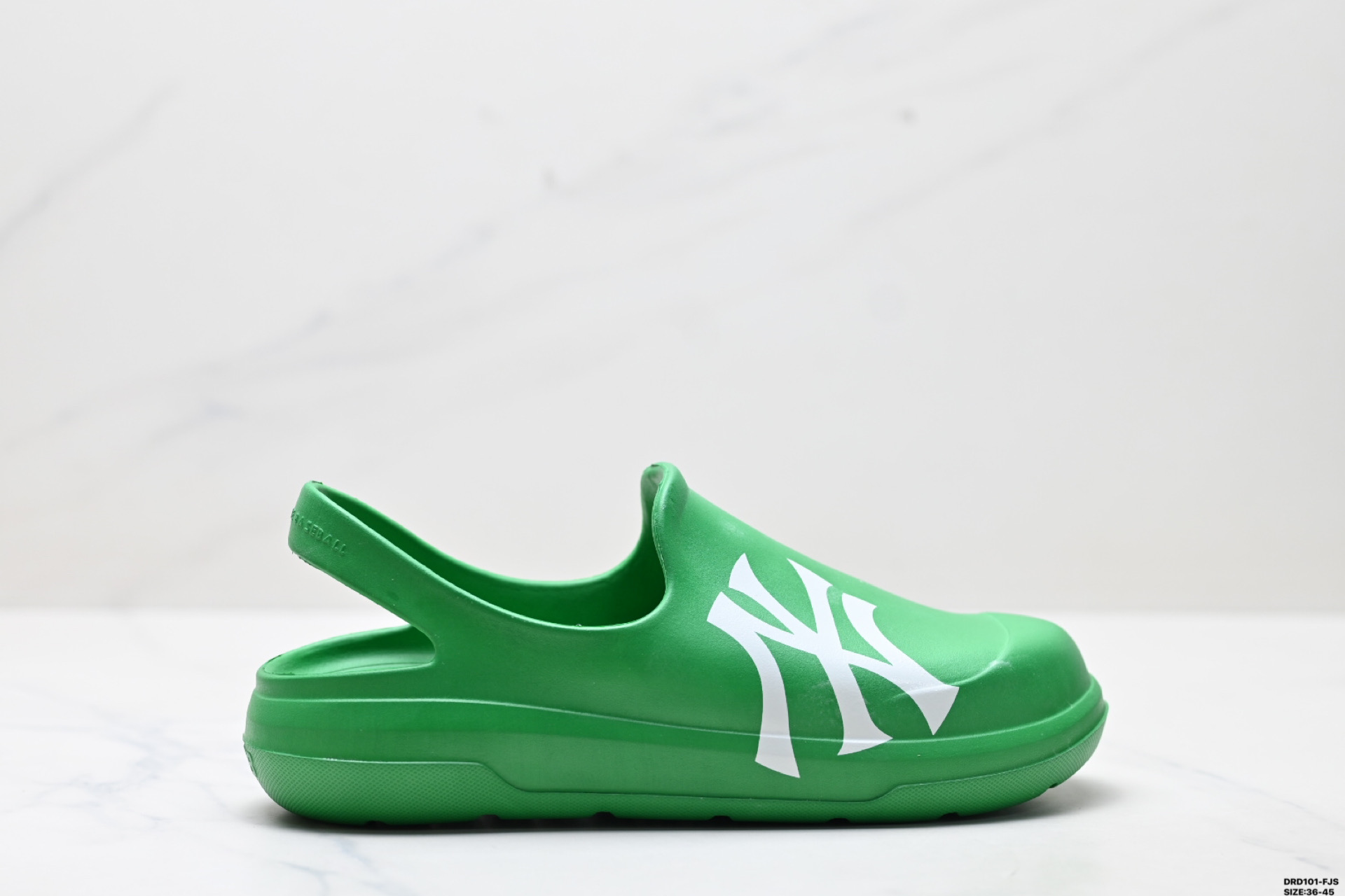 110 MLB Sandal Chunky Bouncer Clog Sandal 舒适百搭 橡胶底 防臭防滑包头拖鞋 3ASDCBC33